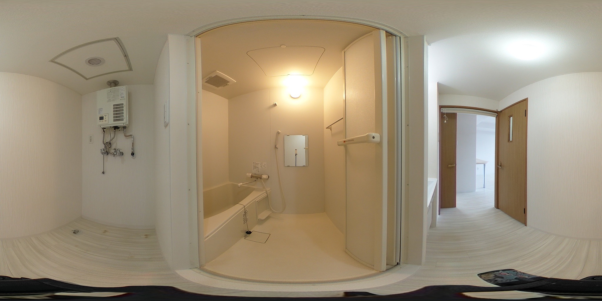 バス・シャワールーム