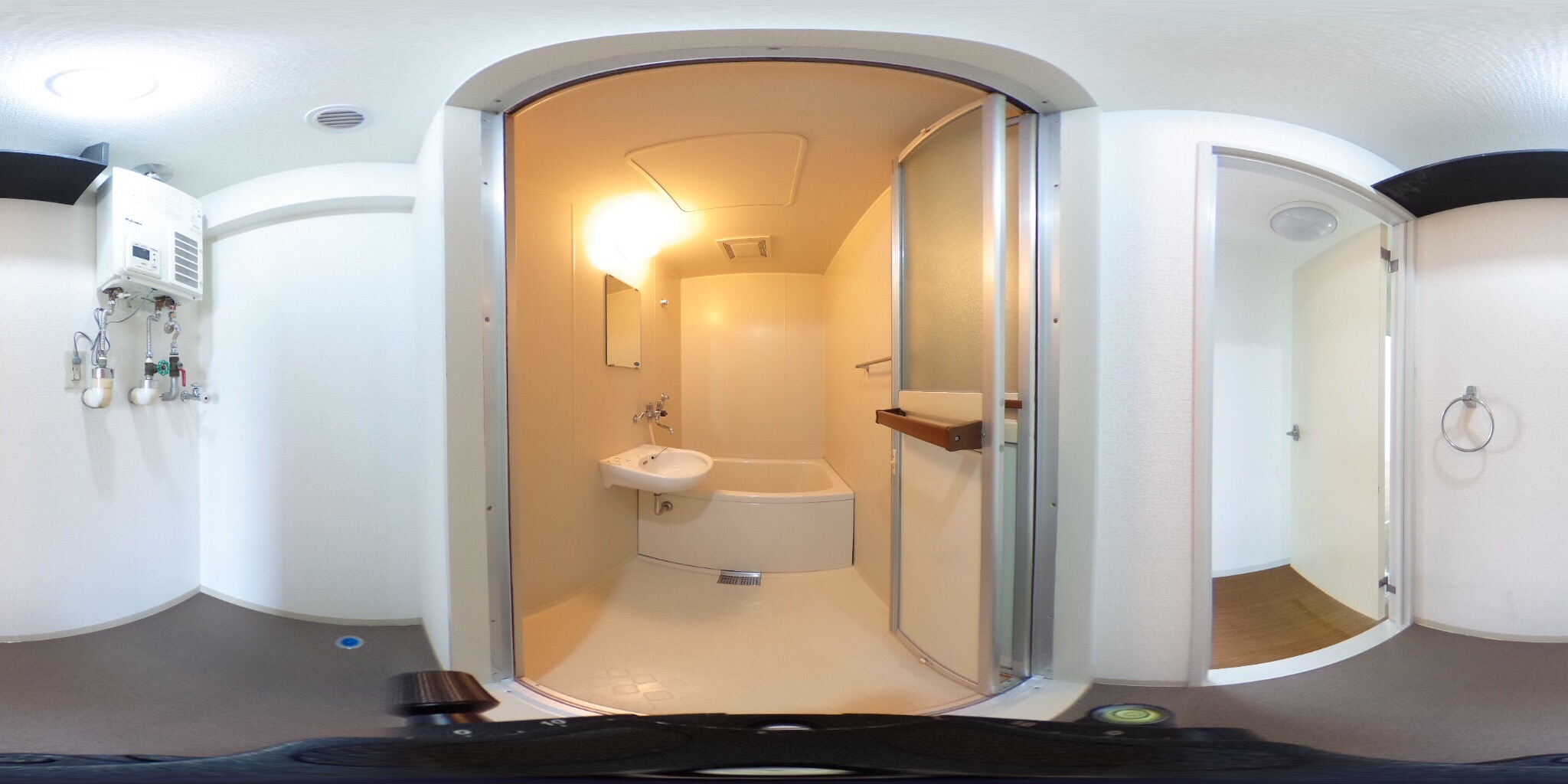 バス・シャワールーム