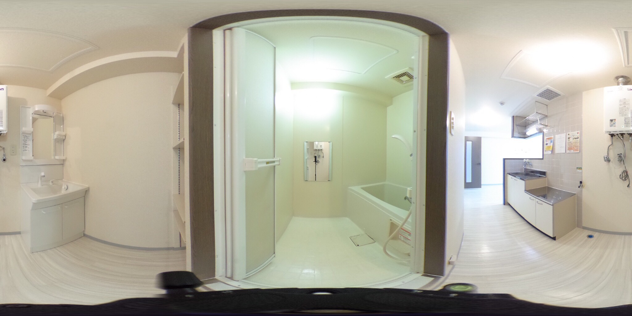 バス・シャワールーム