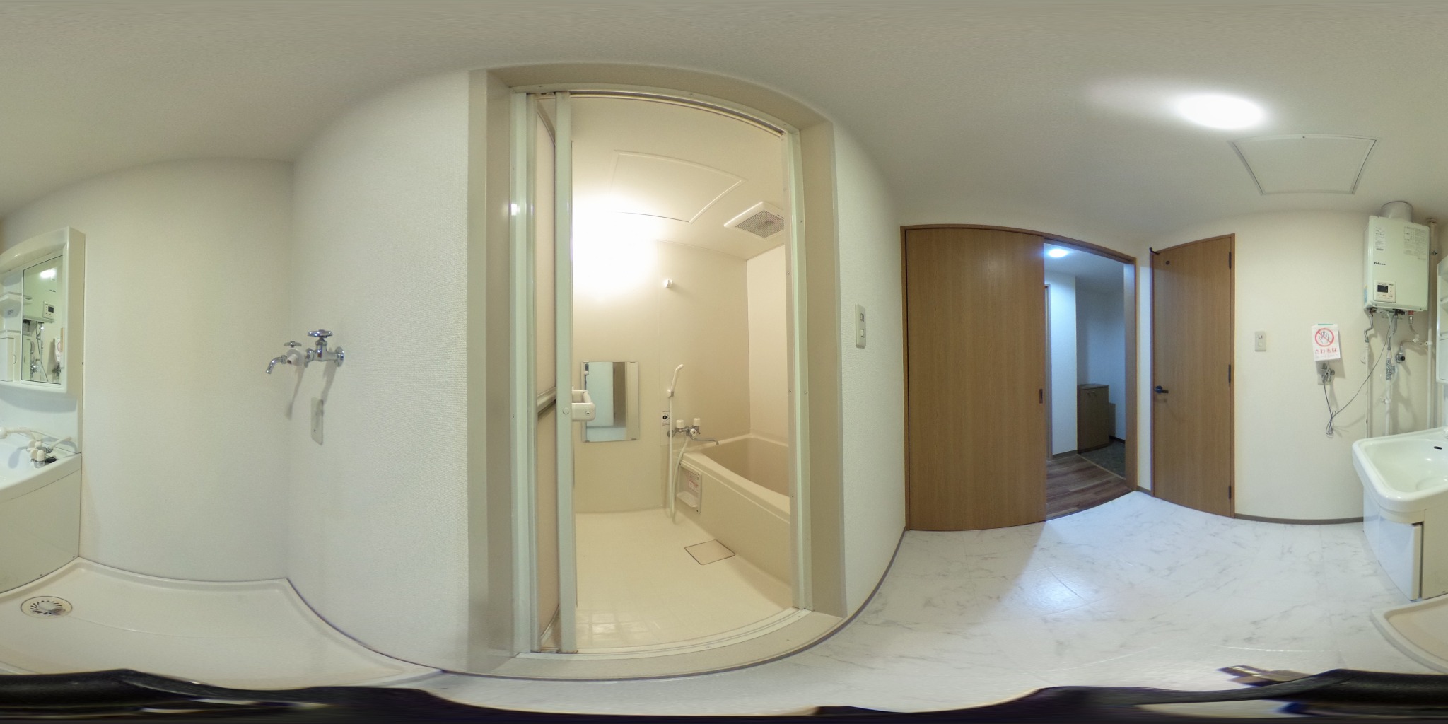 バス・シャワールーム