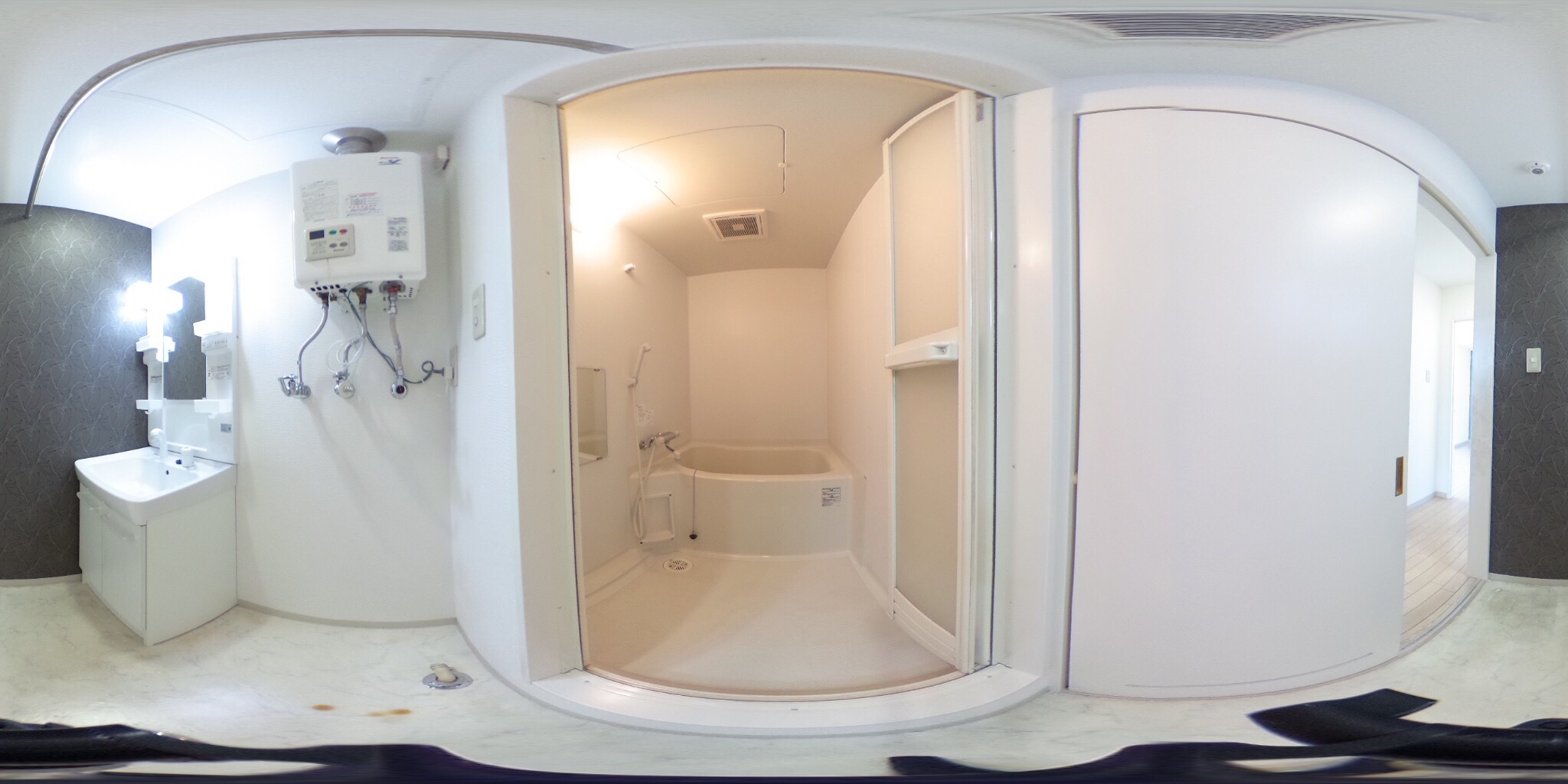 バス・シャワールーム