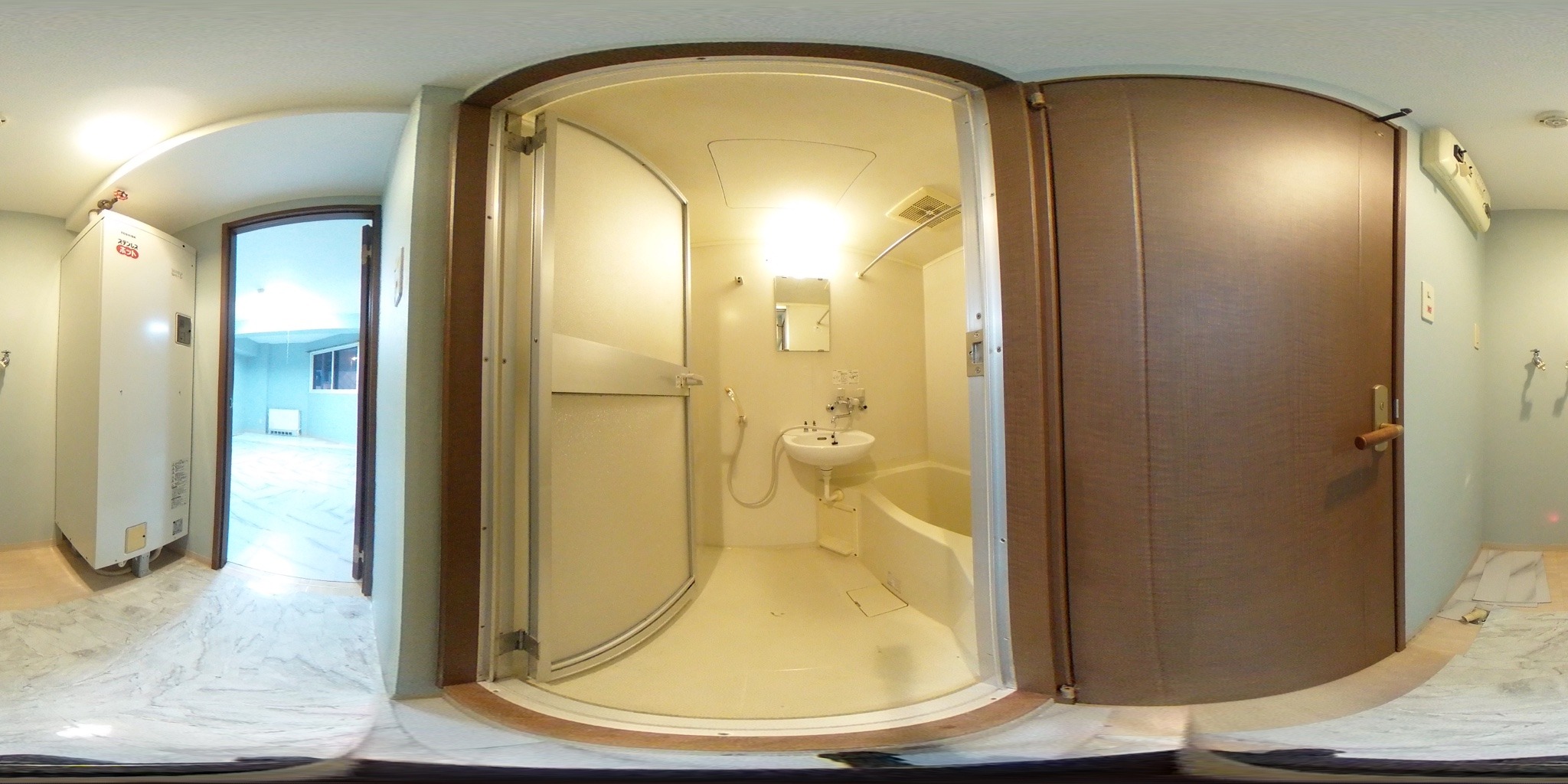 バス・シャワールーム