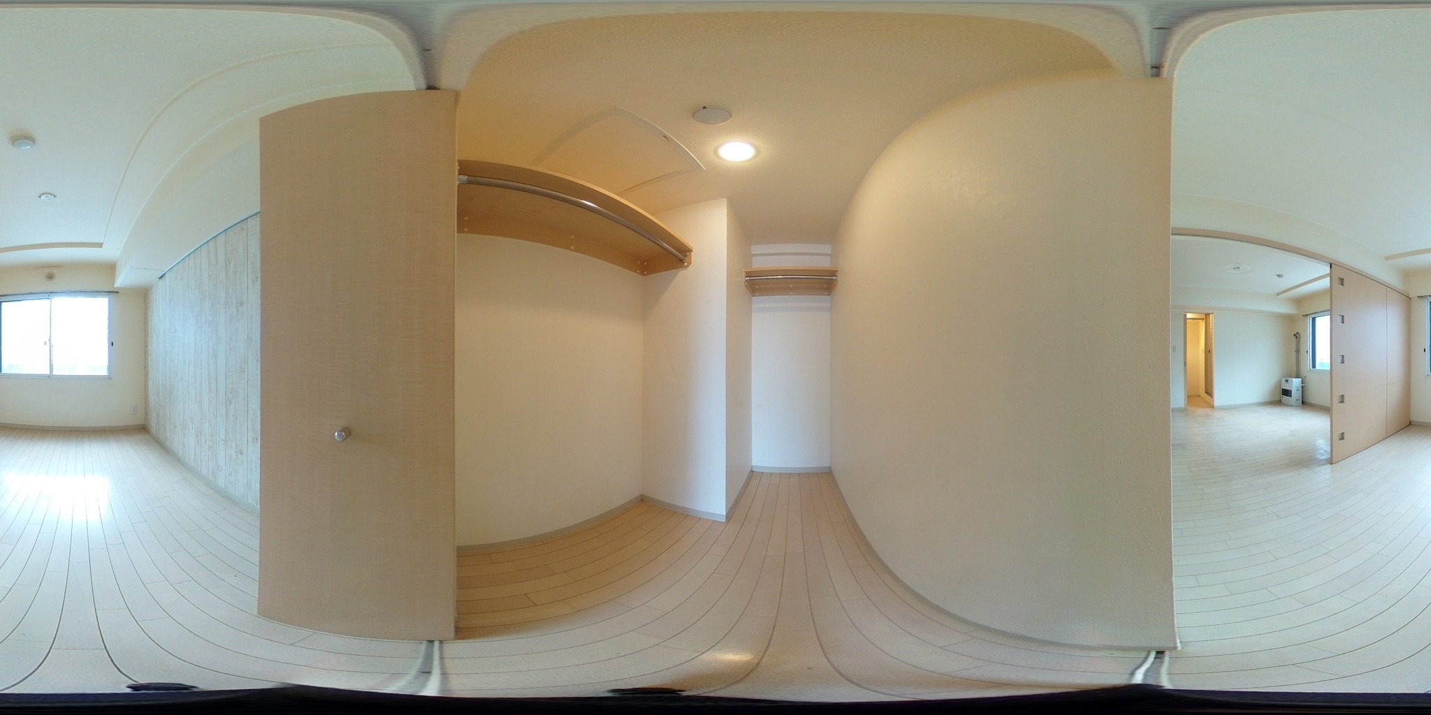 ウォークインクローゼット