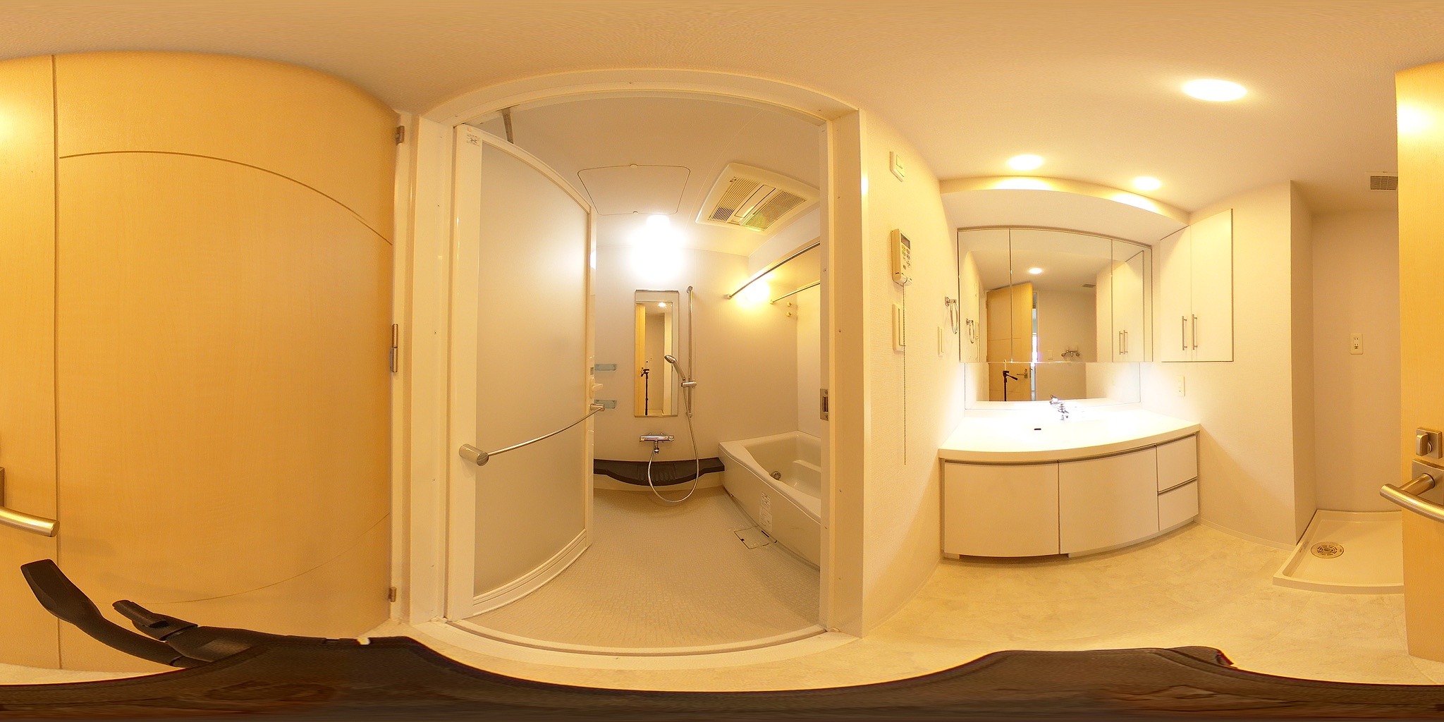 バス・シャワールーム