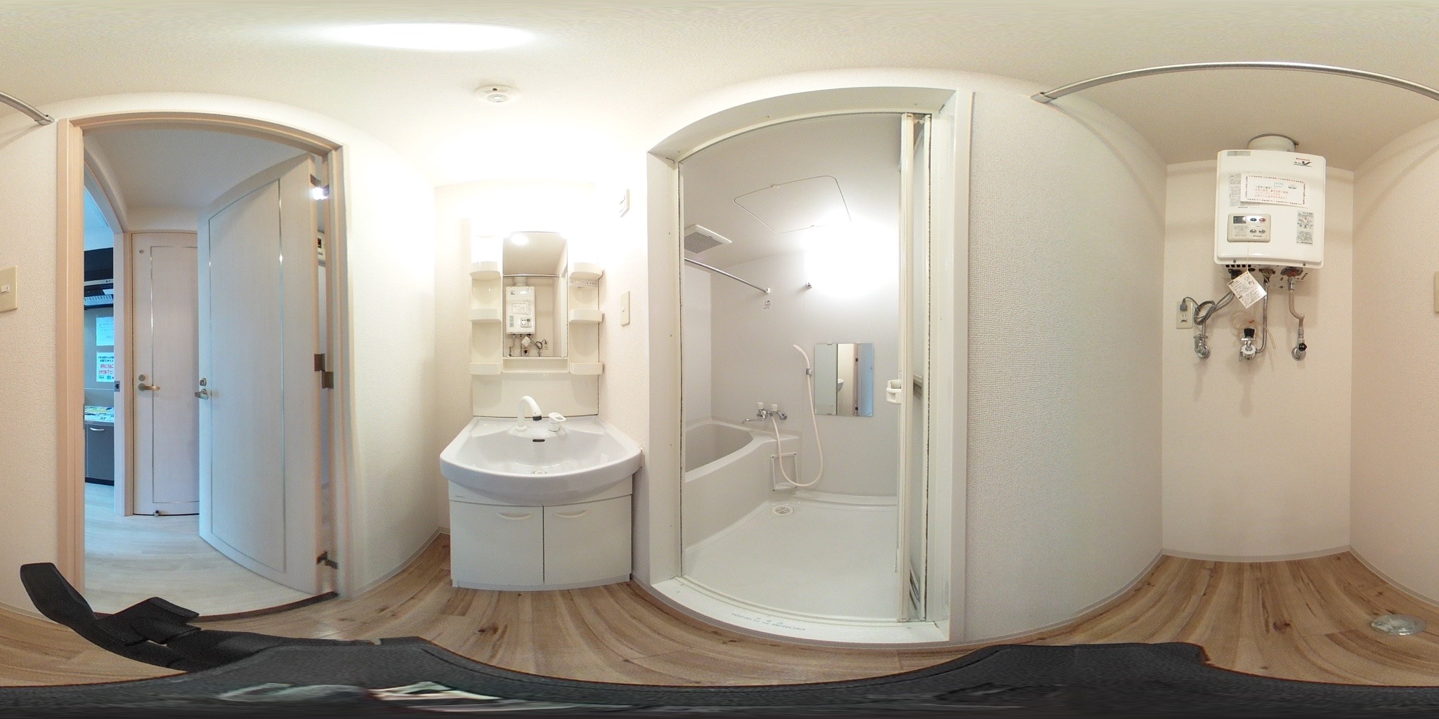 バス・シャワールーム