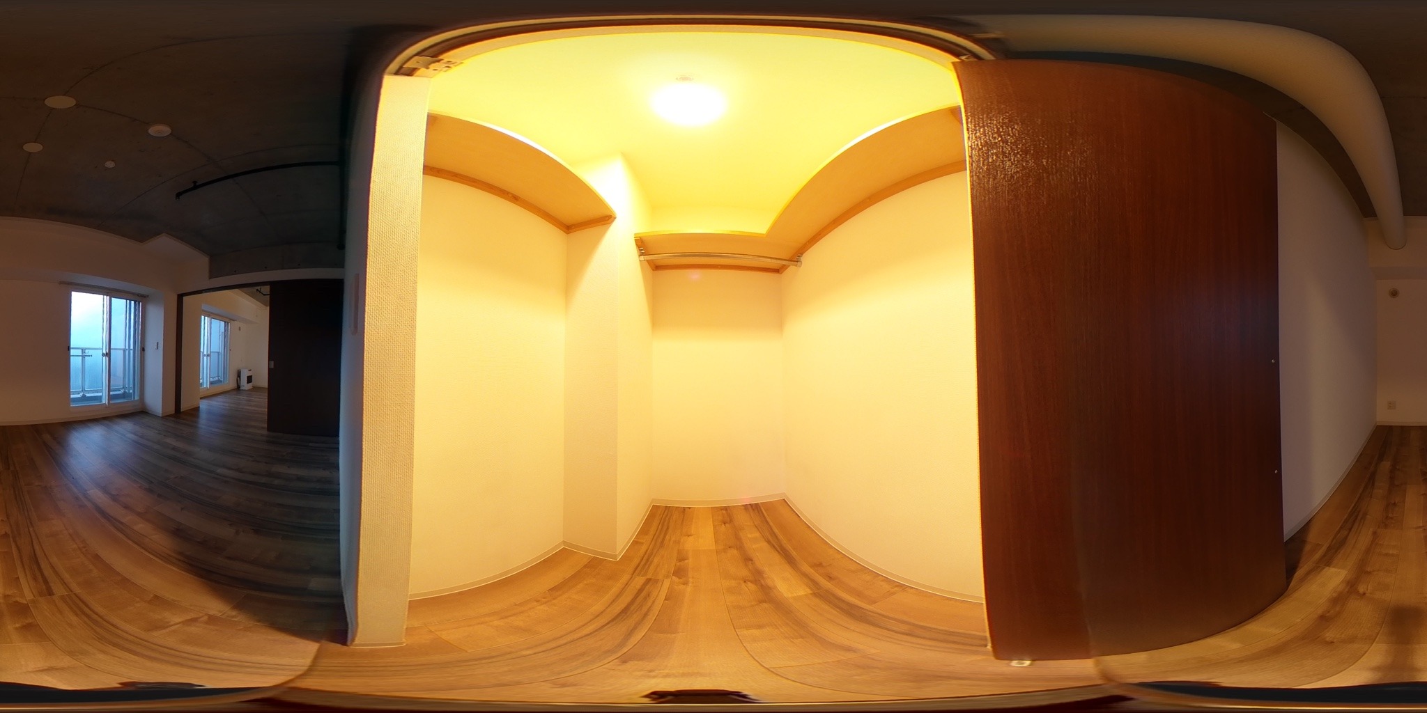 ウォークインクローゼット