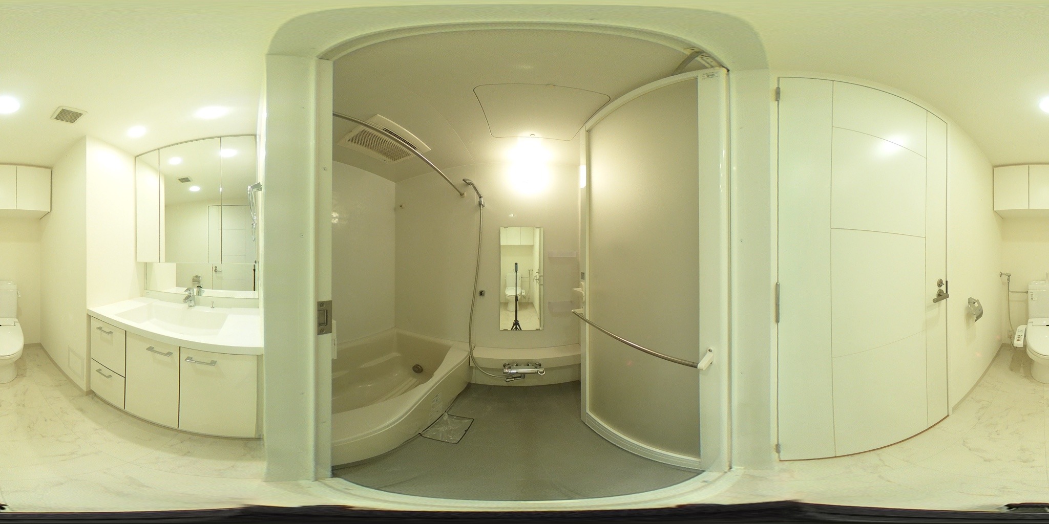 バス・シャワールーム