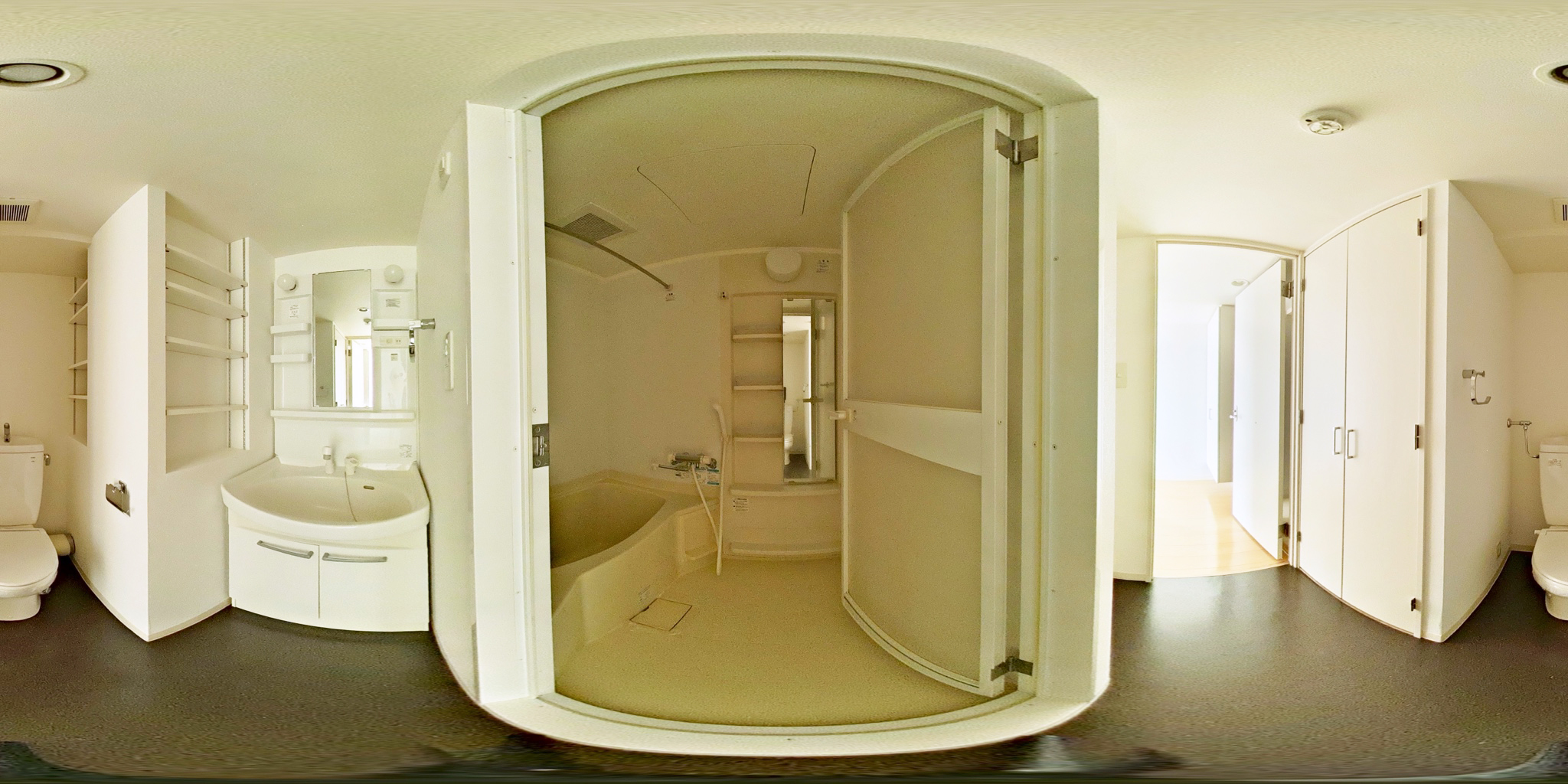 バス・シャワールーム