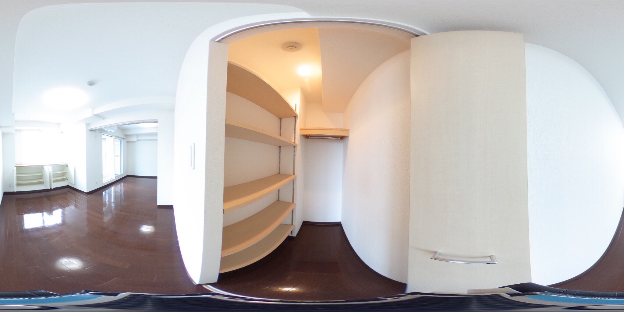 ウォークインクローゼット