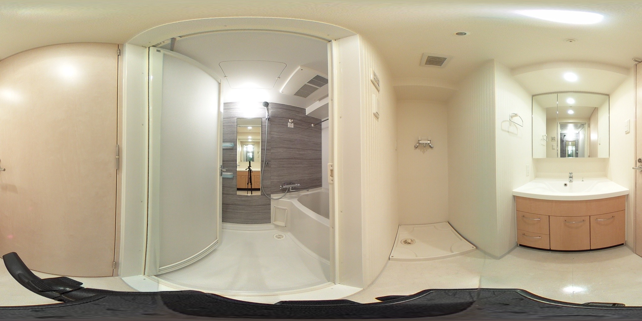 バス・シャワールーム