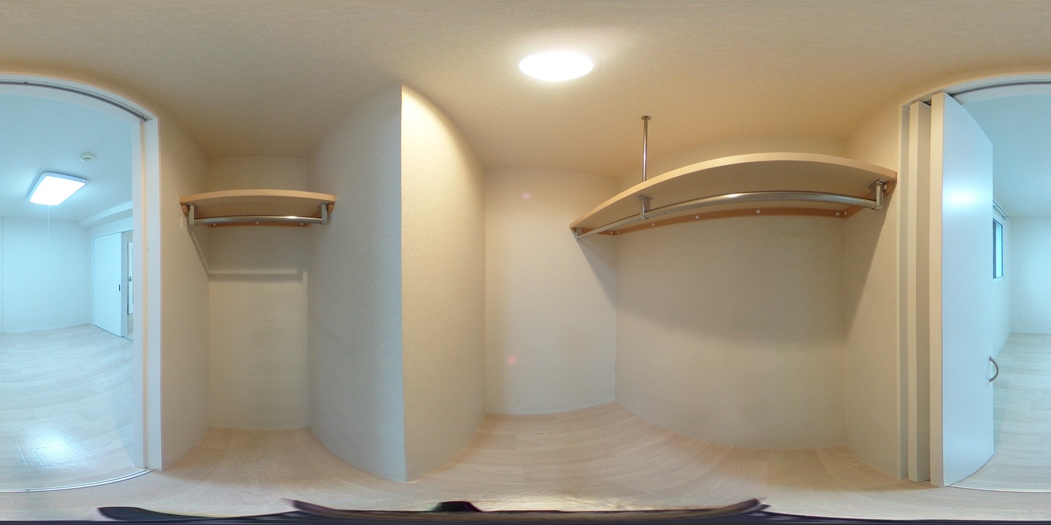 ウォークインクローゼット