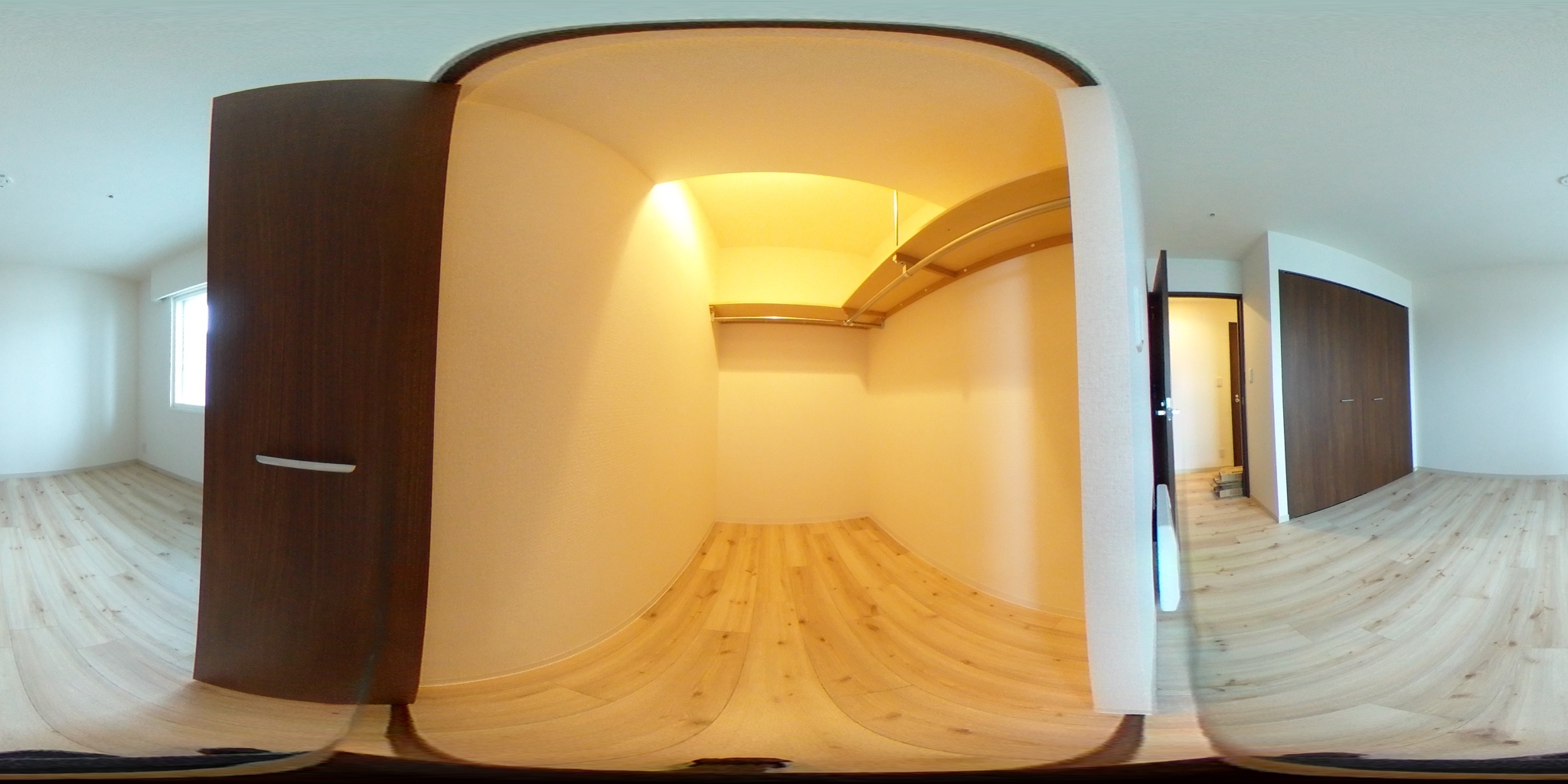 ウォークインクローゼット