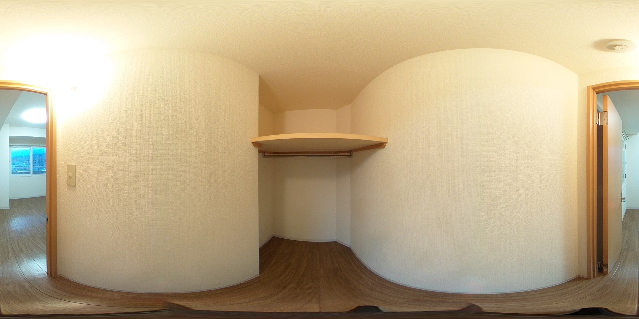 ウォークインクローゼット