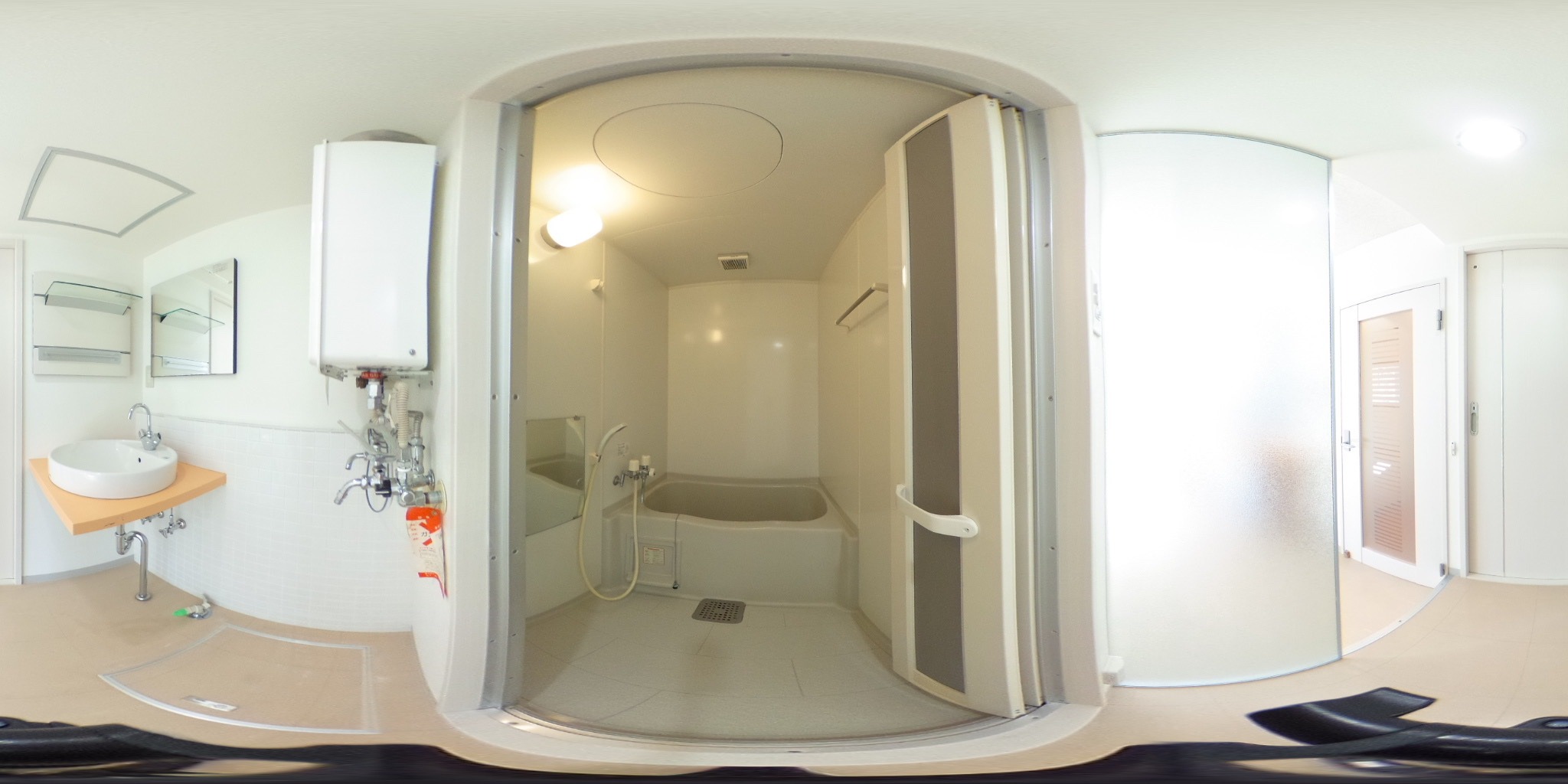 バス・シャワールーム