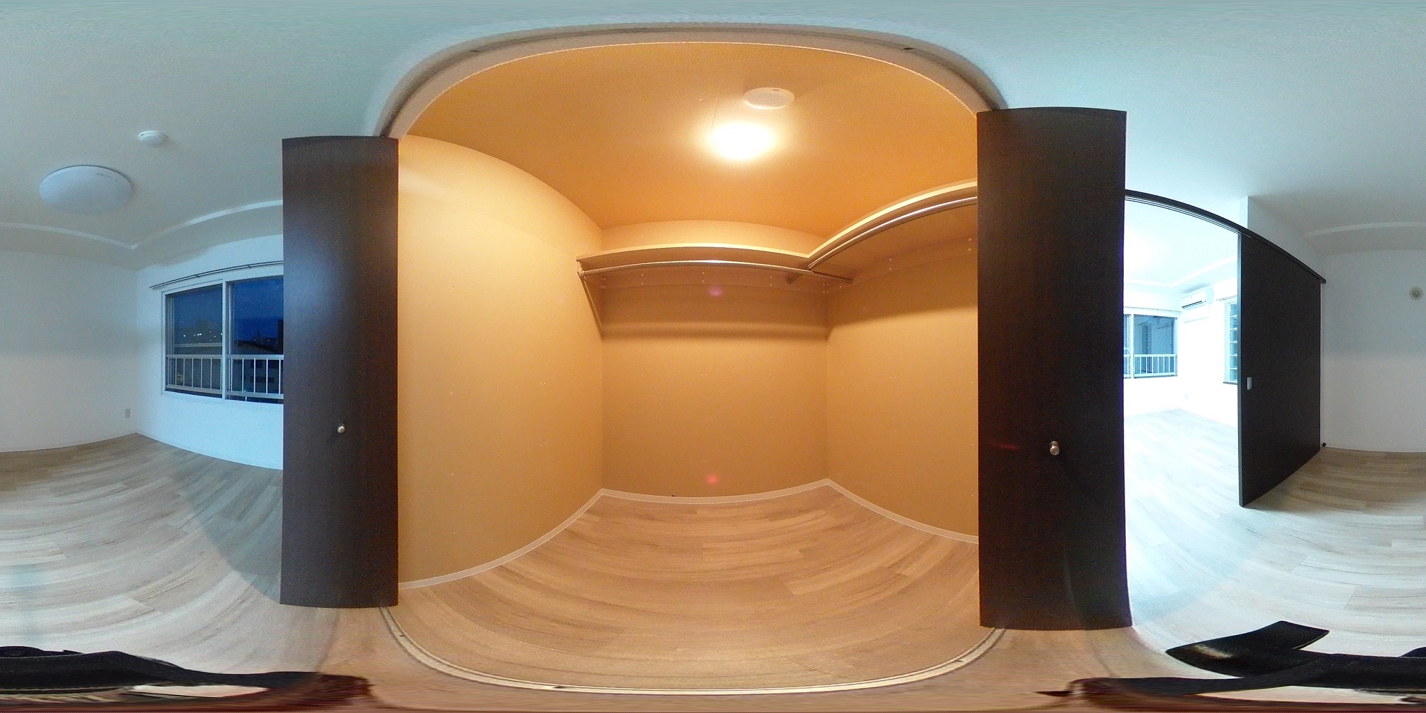 ウォークインクローゼット