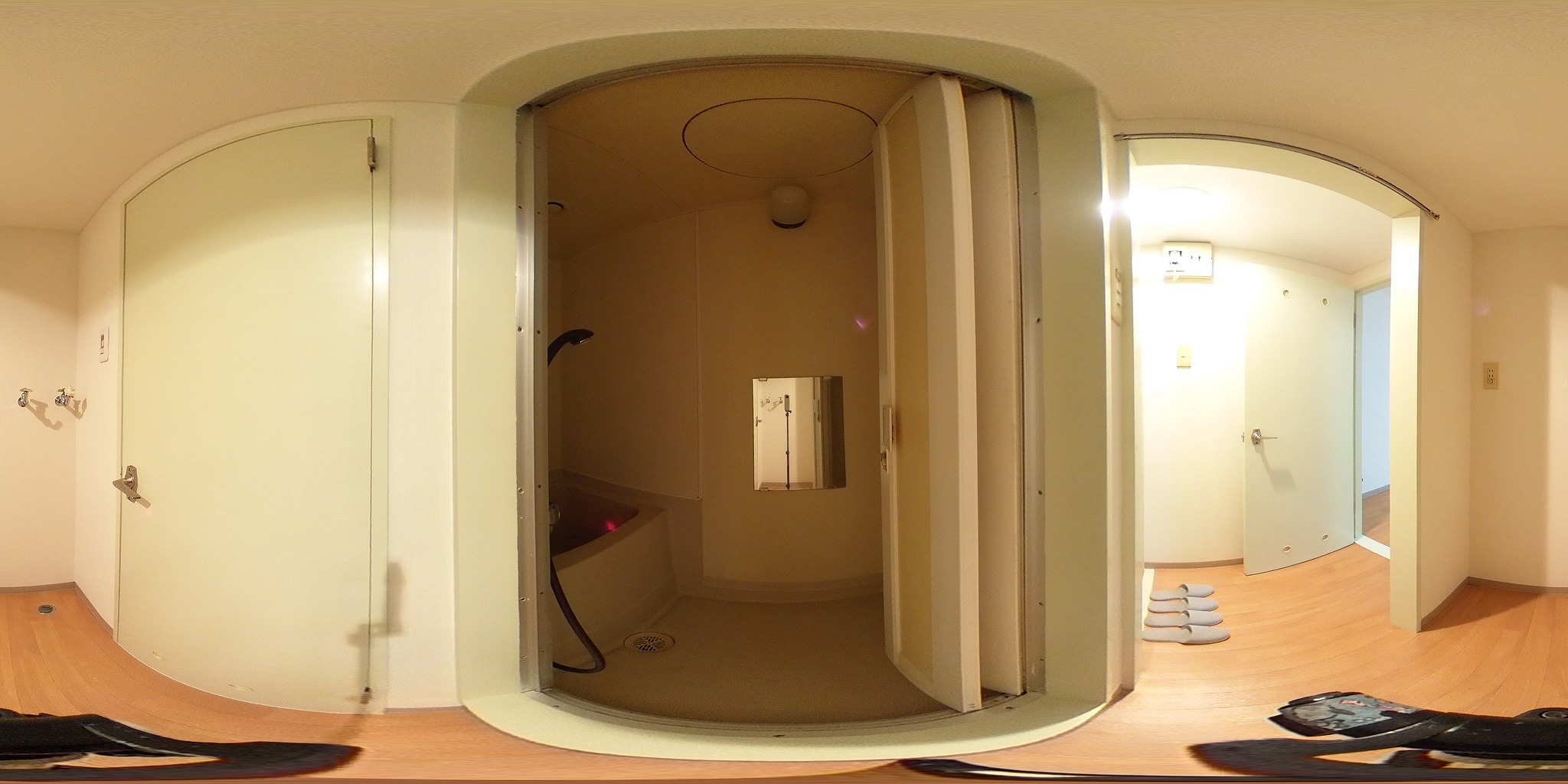 バス・シャワールーム