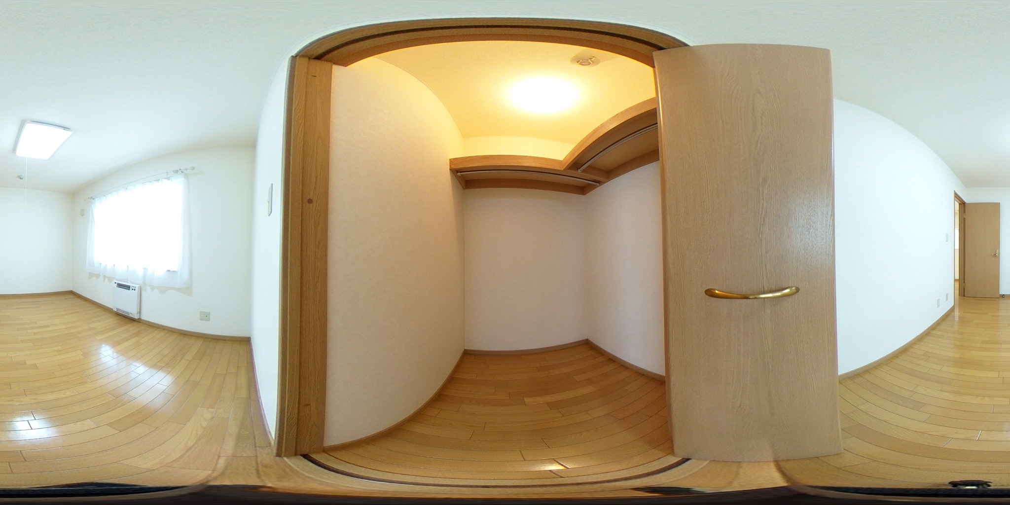 ウォークインクローゼット