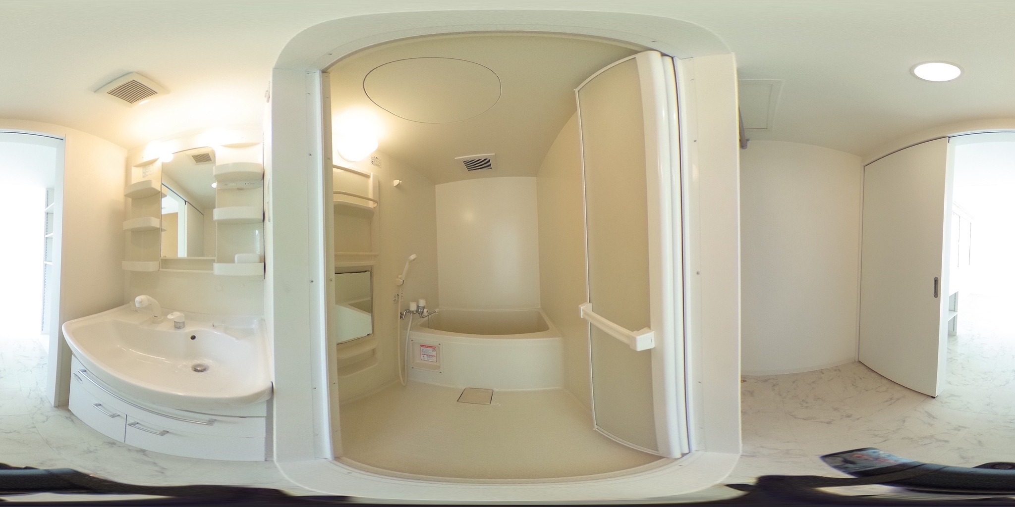 バス・シャワールーム