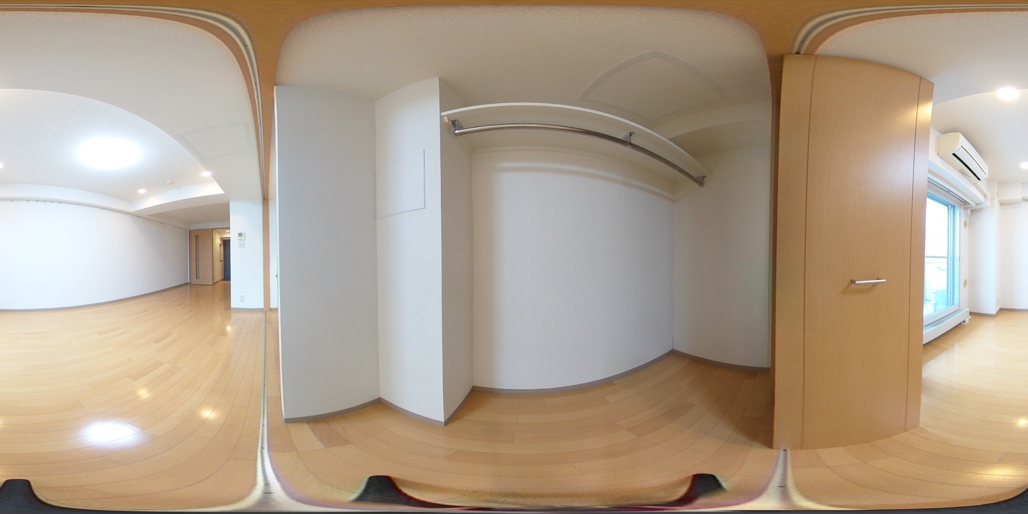 ウォークインクローゼット