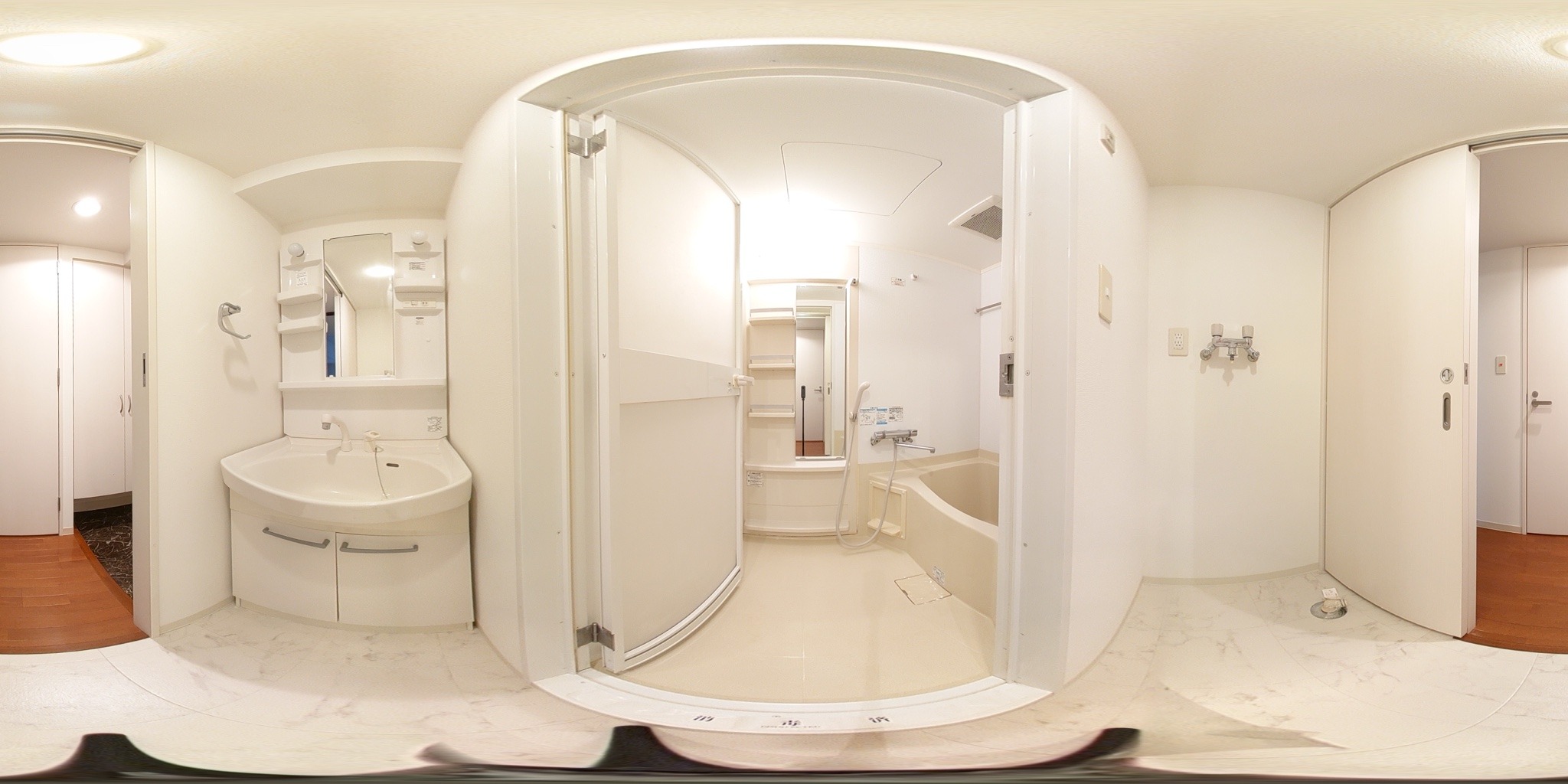 バス・シャワールーム