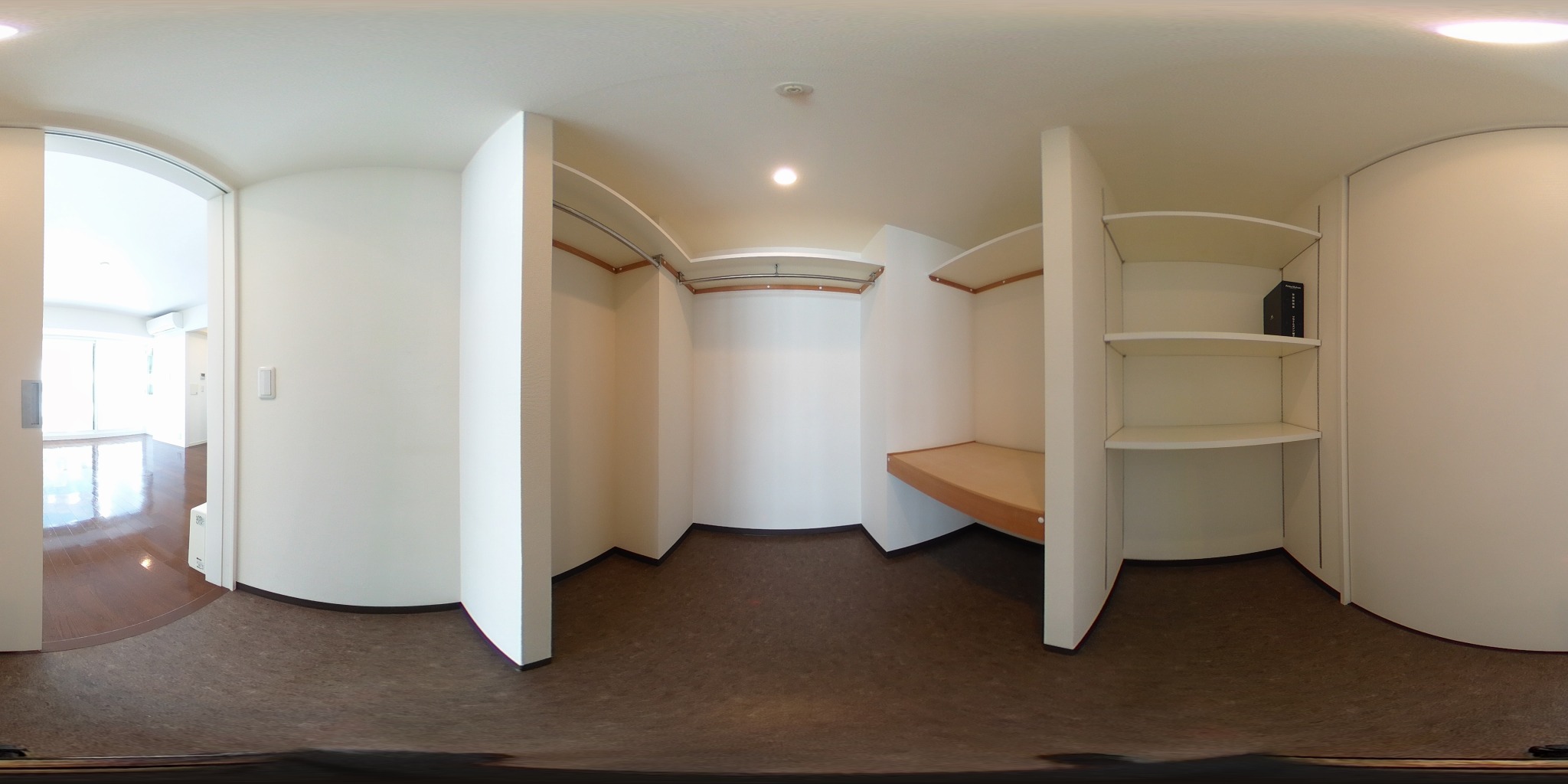 ウォークインクローゼット