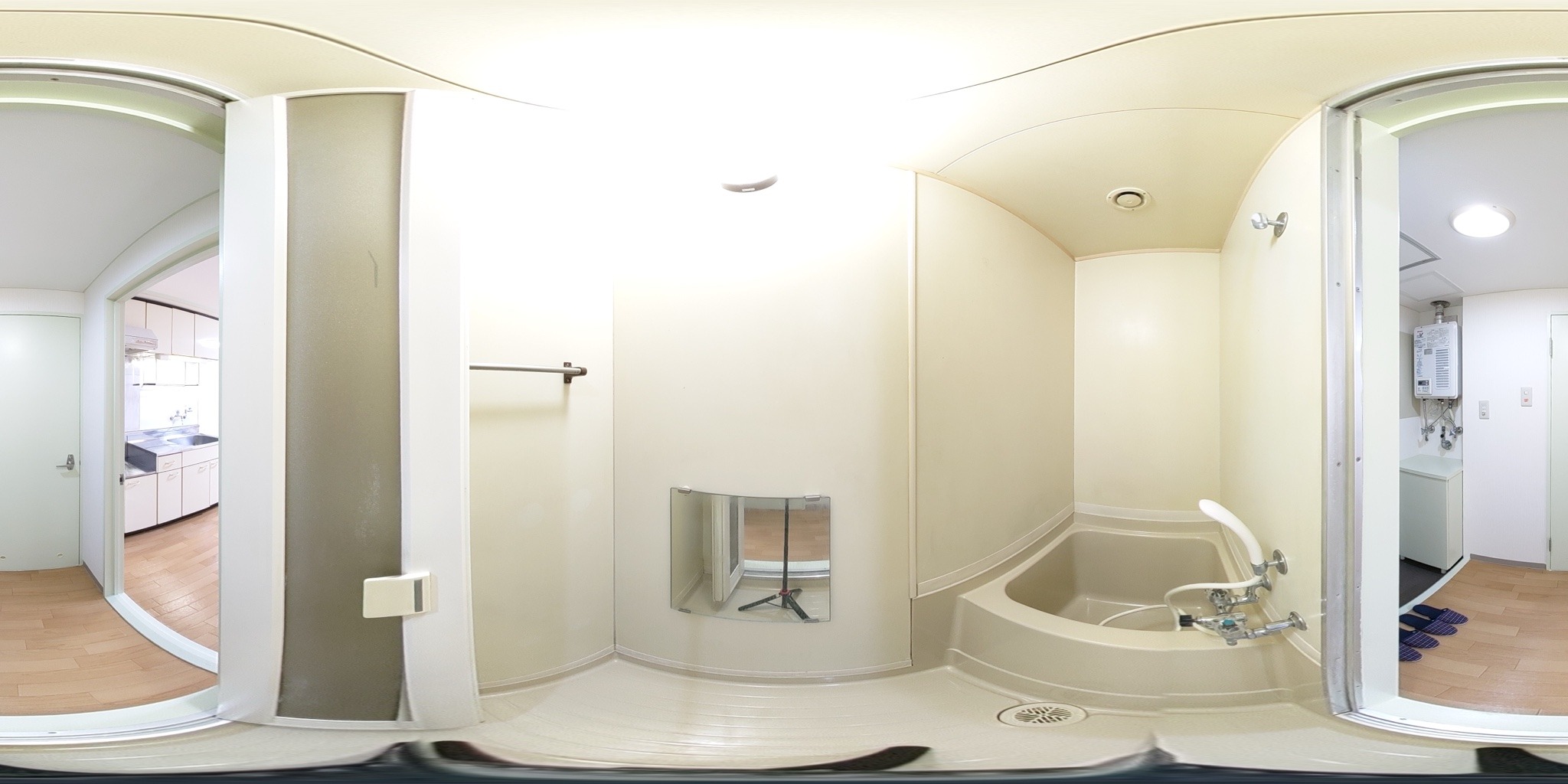 バス・シャワールーム