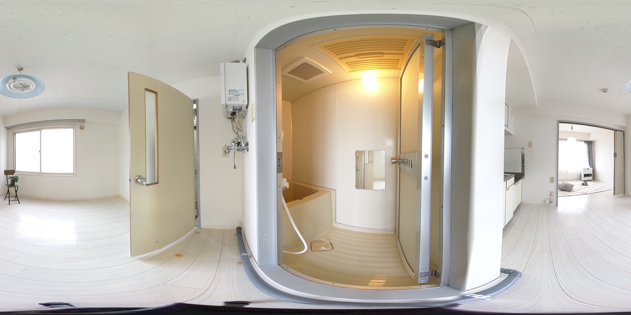 バス・シャワールーム