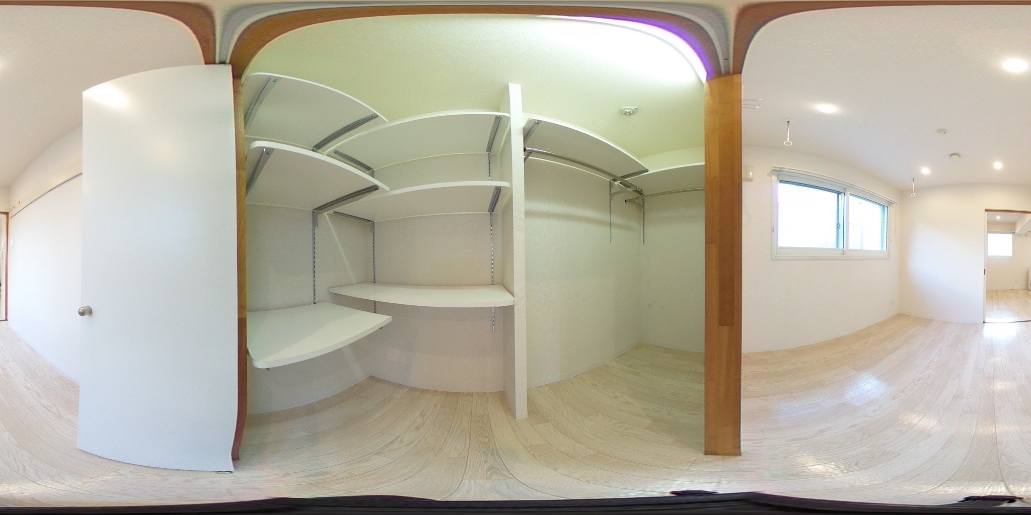 ウォークインクローゼット