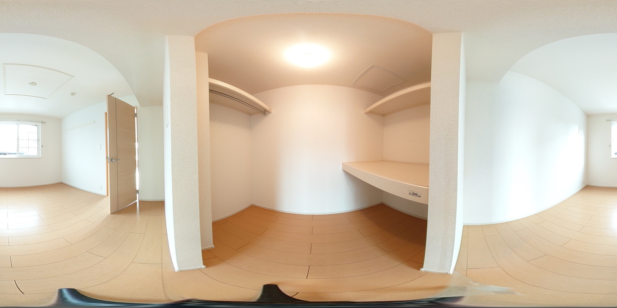 ウォークインクローゼット