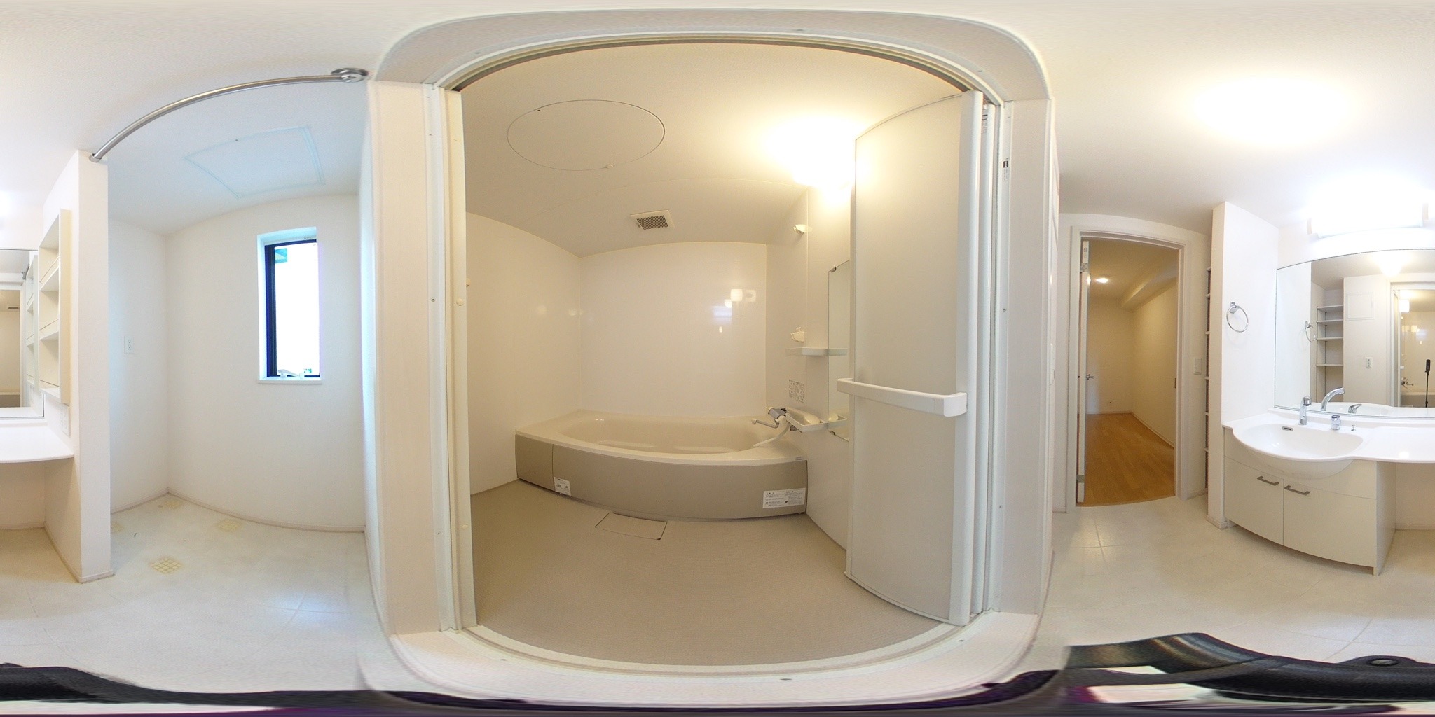 バス・シャワールーム