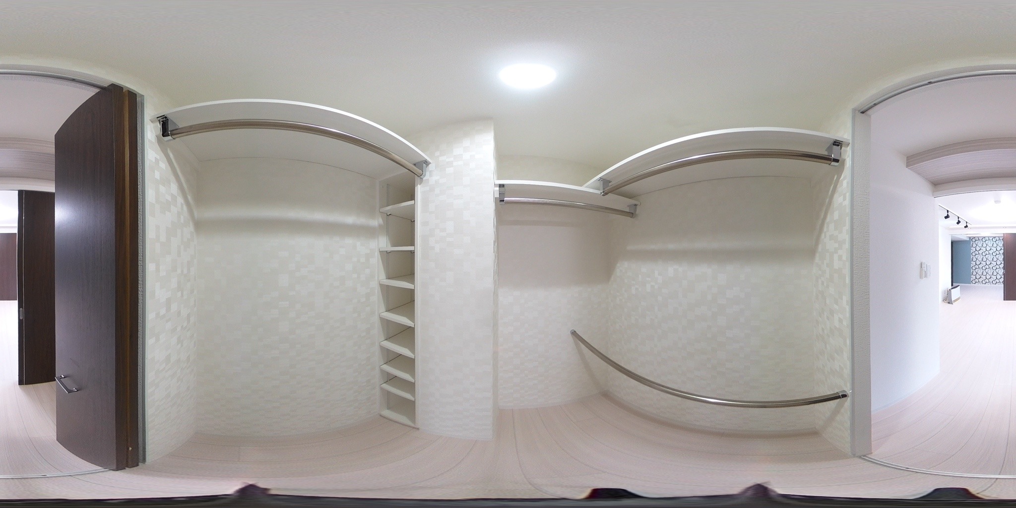 ウォークインクローゼット