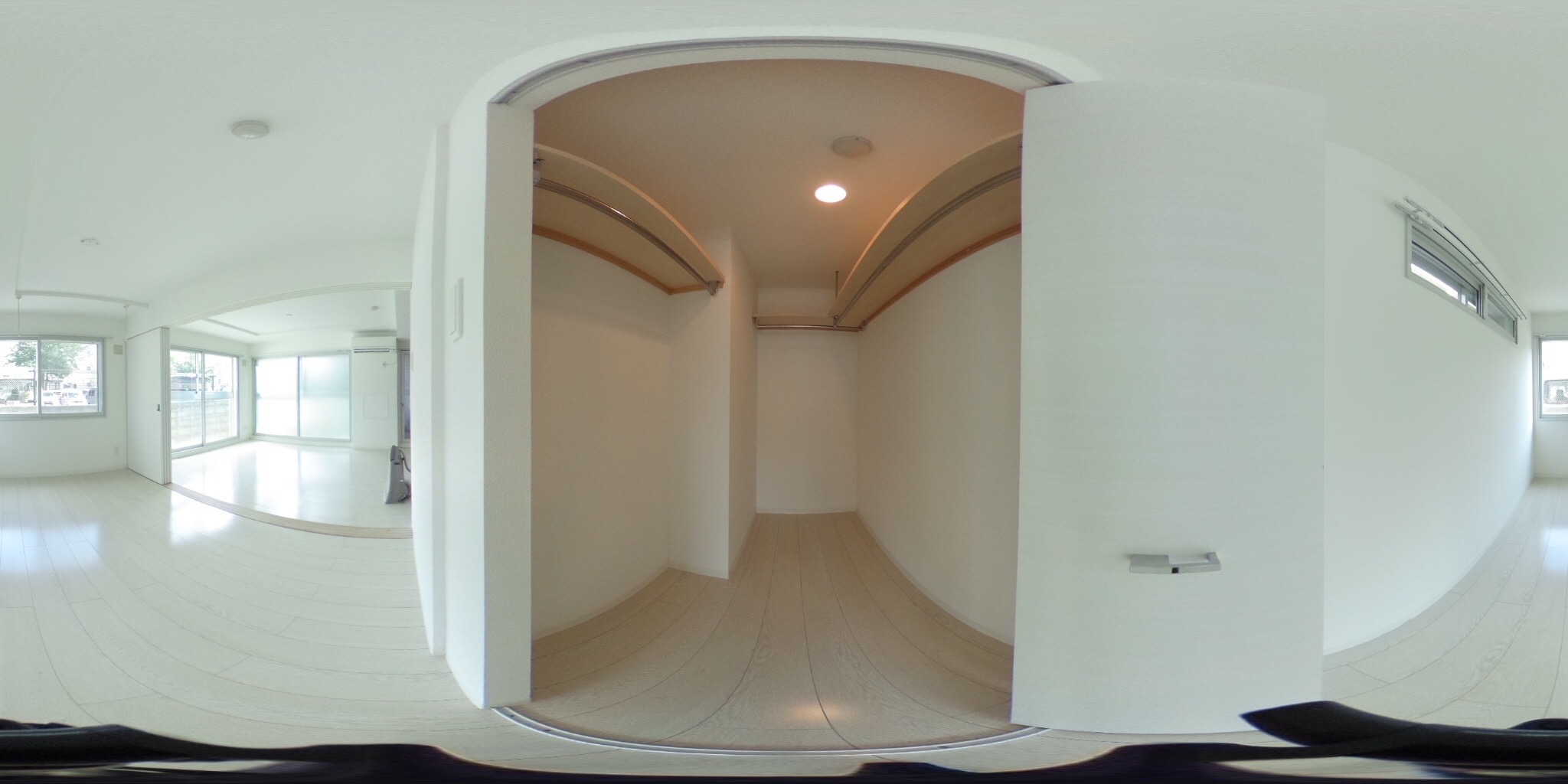 ウォークインクローゼット