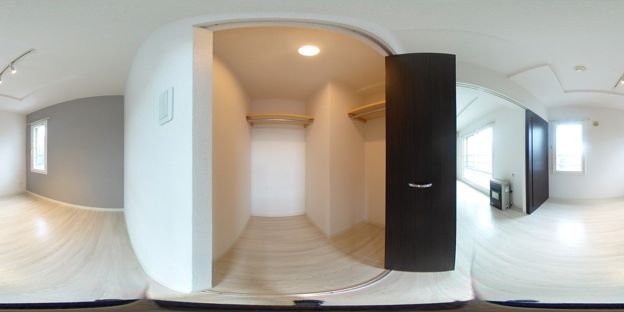 ウォークインクローゼット