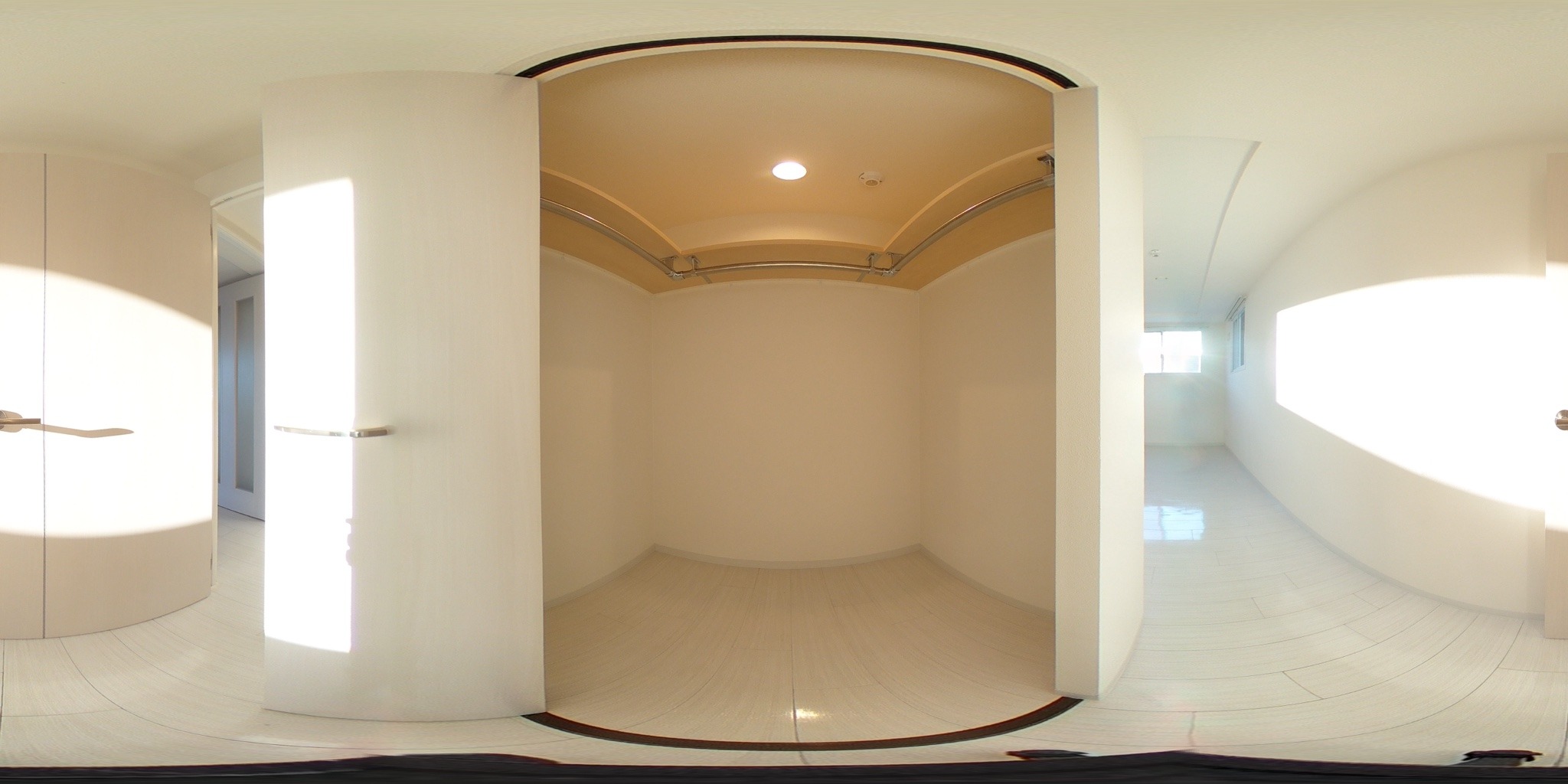 ウォークインクローゼット