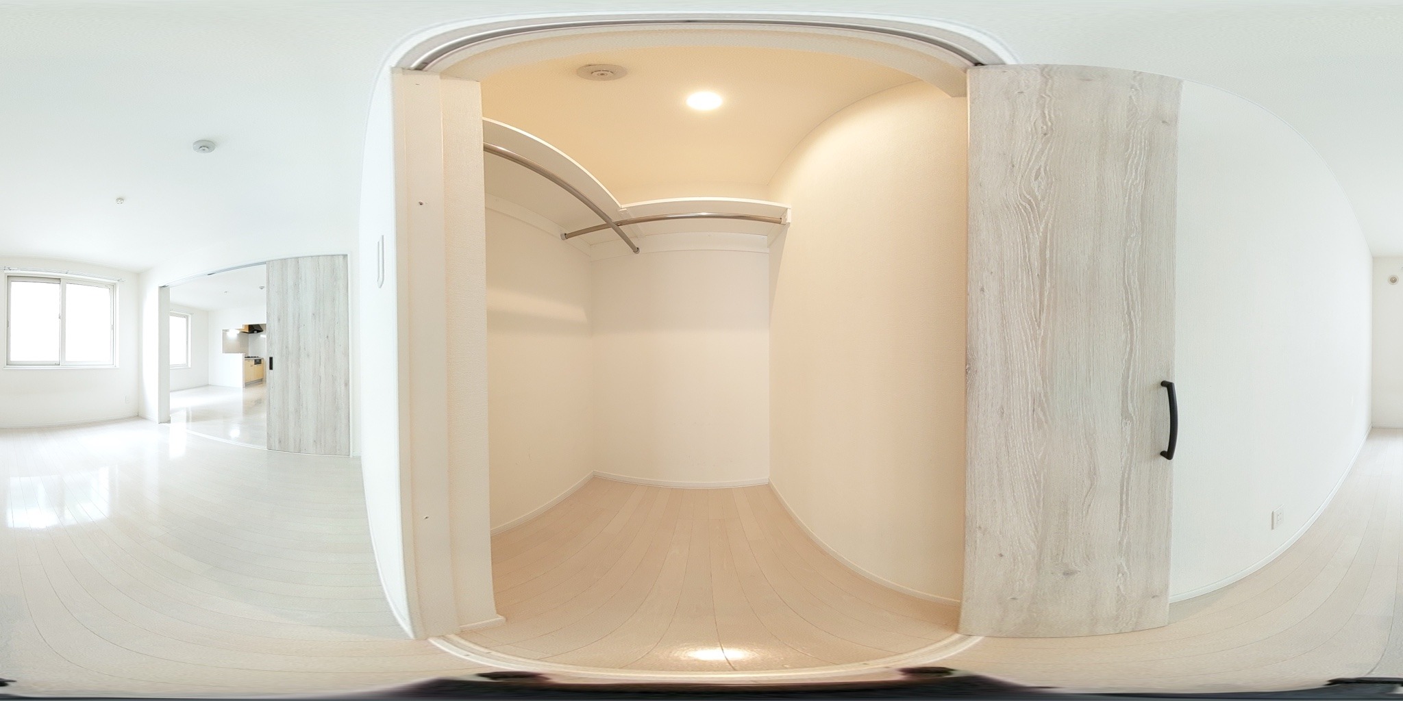 ウォークインクローゼット