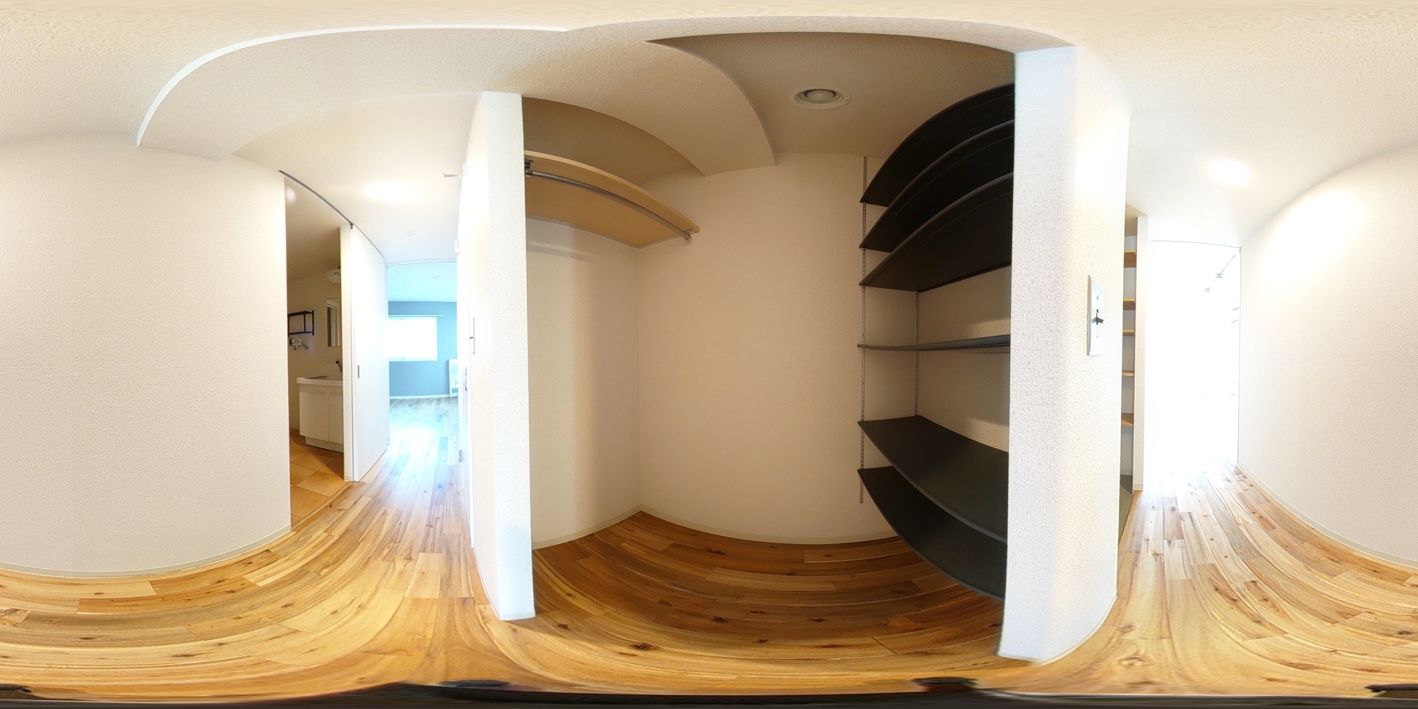 ウォークインクローゼット