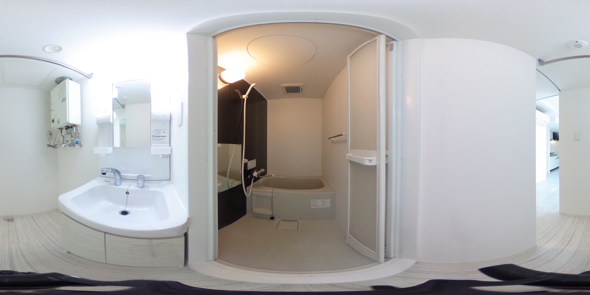 バス・シャワールーム