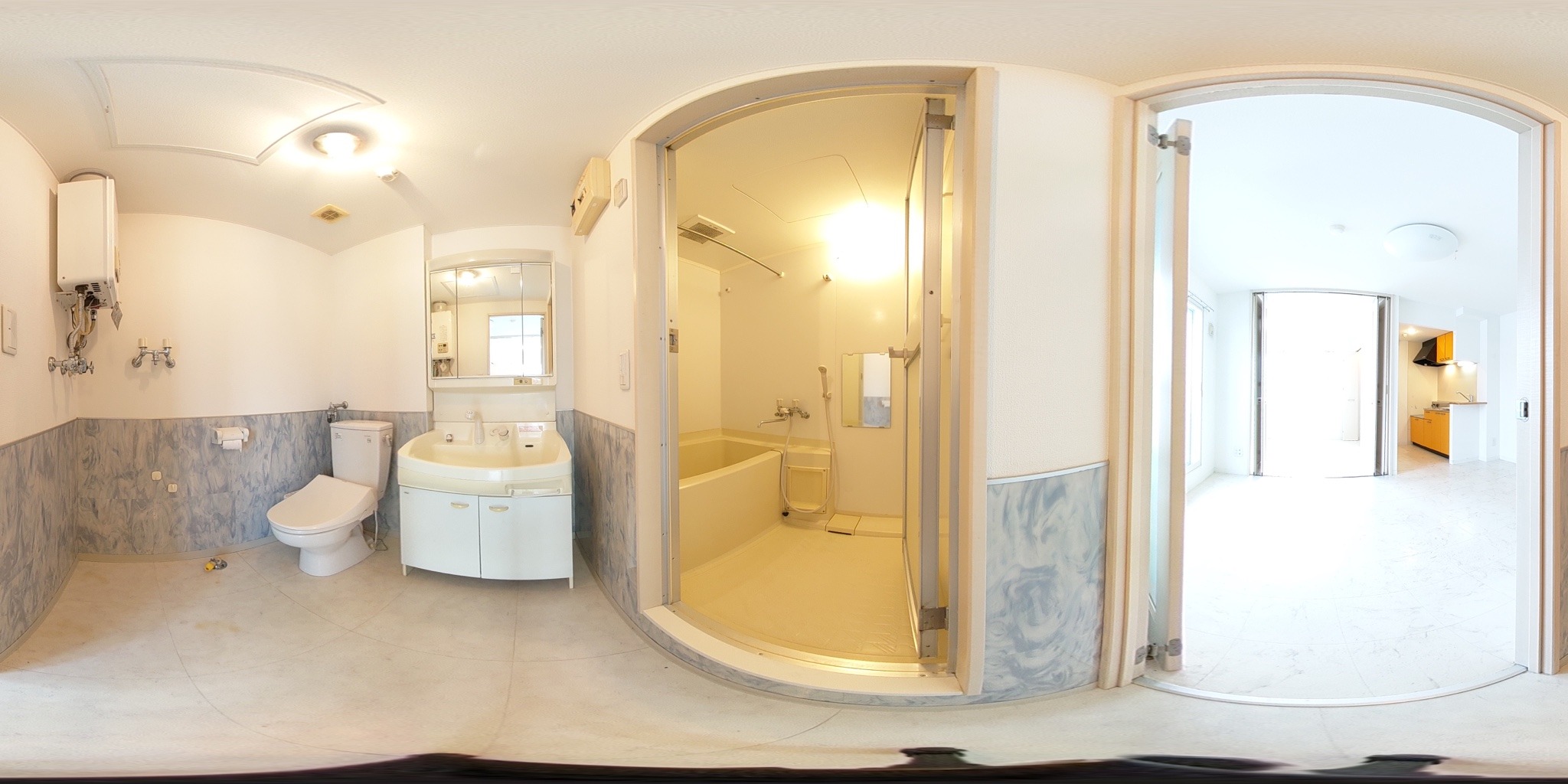 バス・シャワールーム