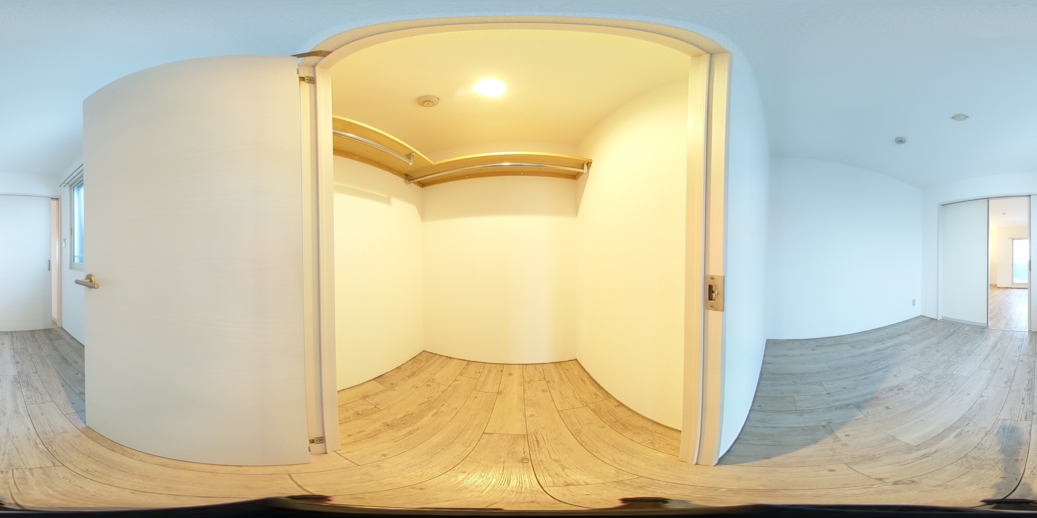 ウォークインクローゼット