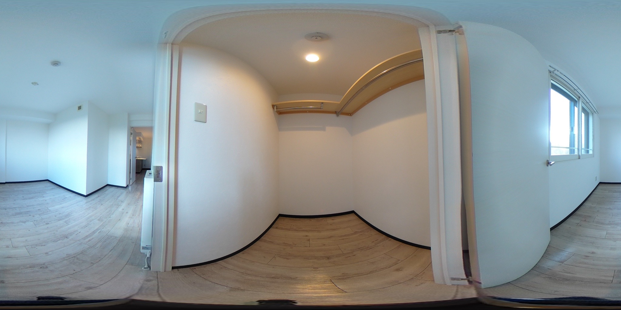 ウォークインクローゼット