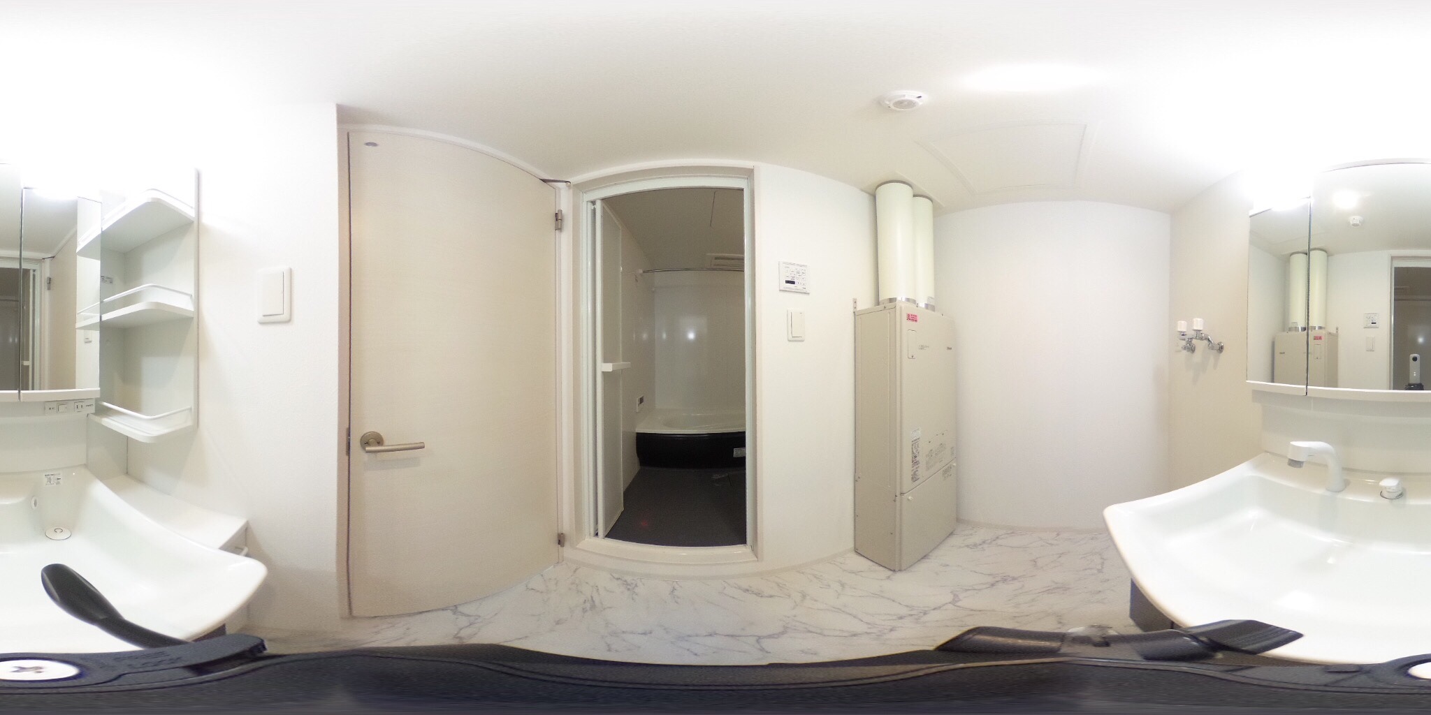 バス・シャワールーム