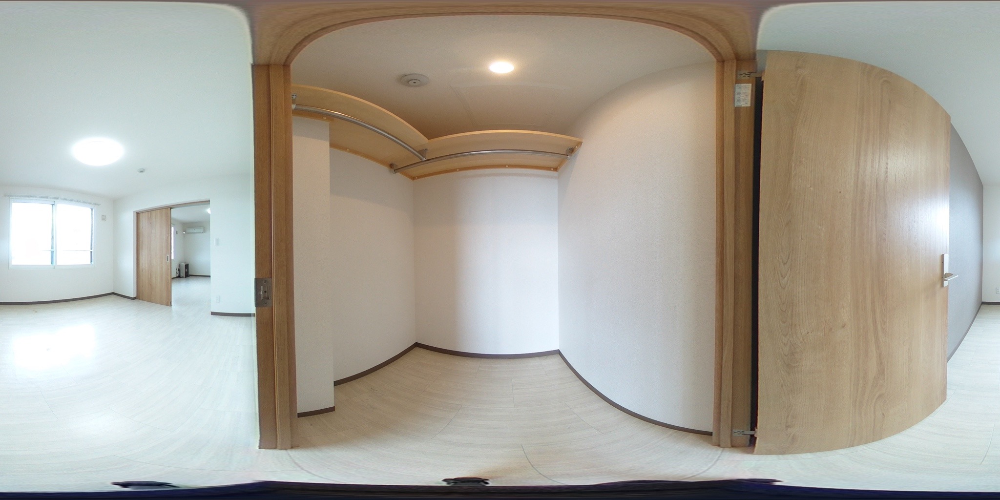 ウォークインクローゼット