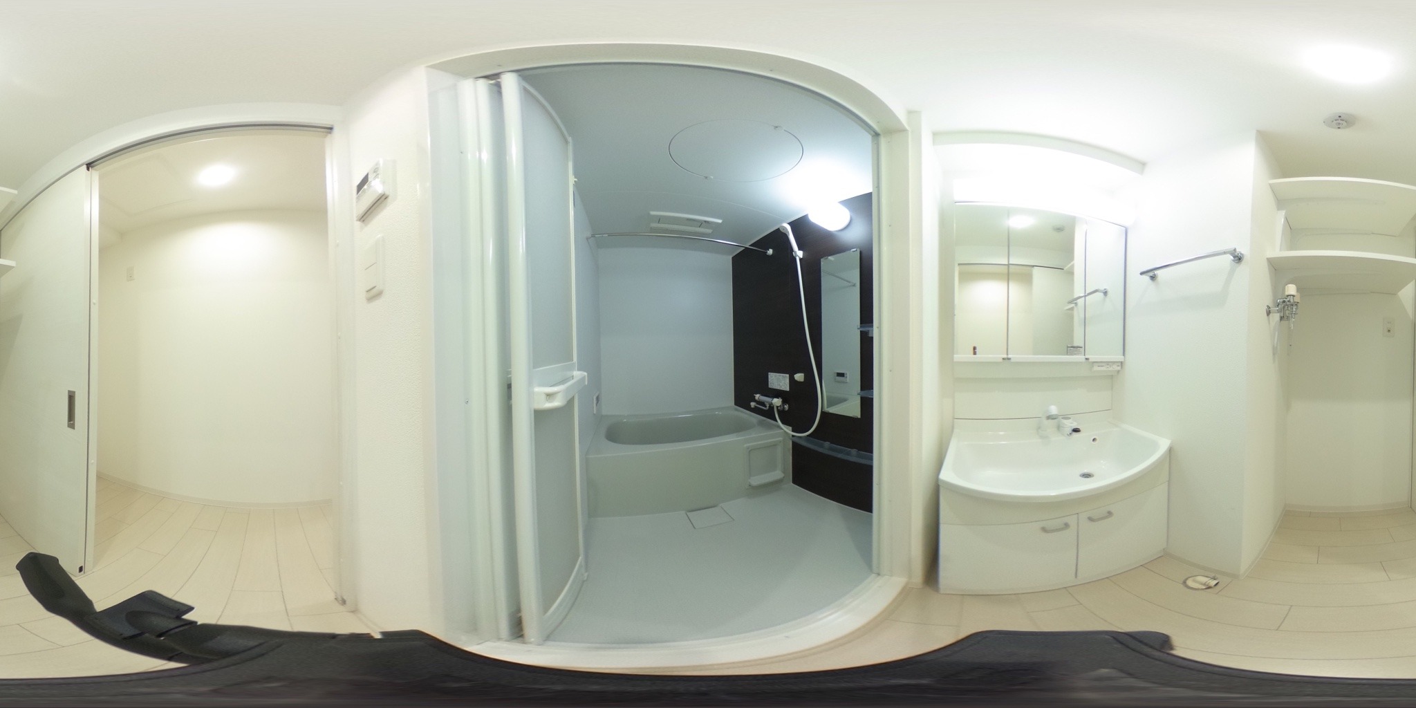 バス・シャワールーム