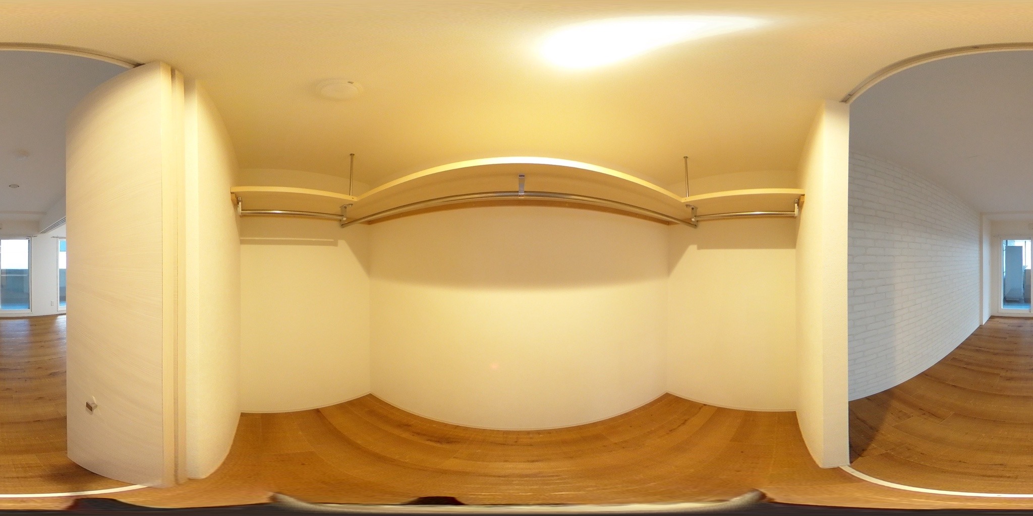 ウォークインクローゼット