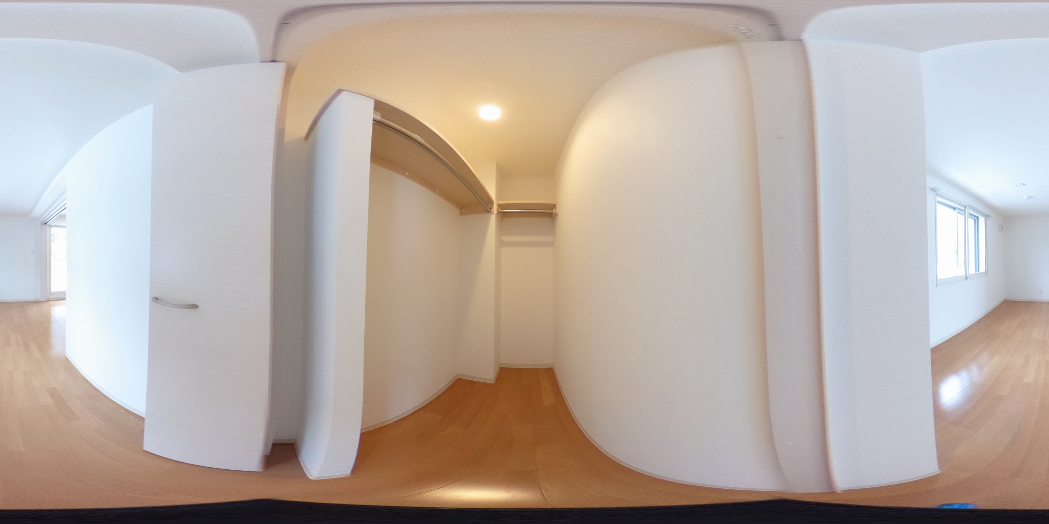 ウォークインクローゼット