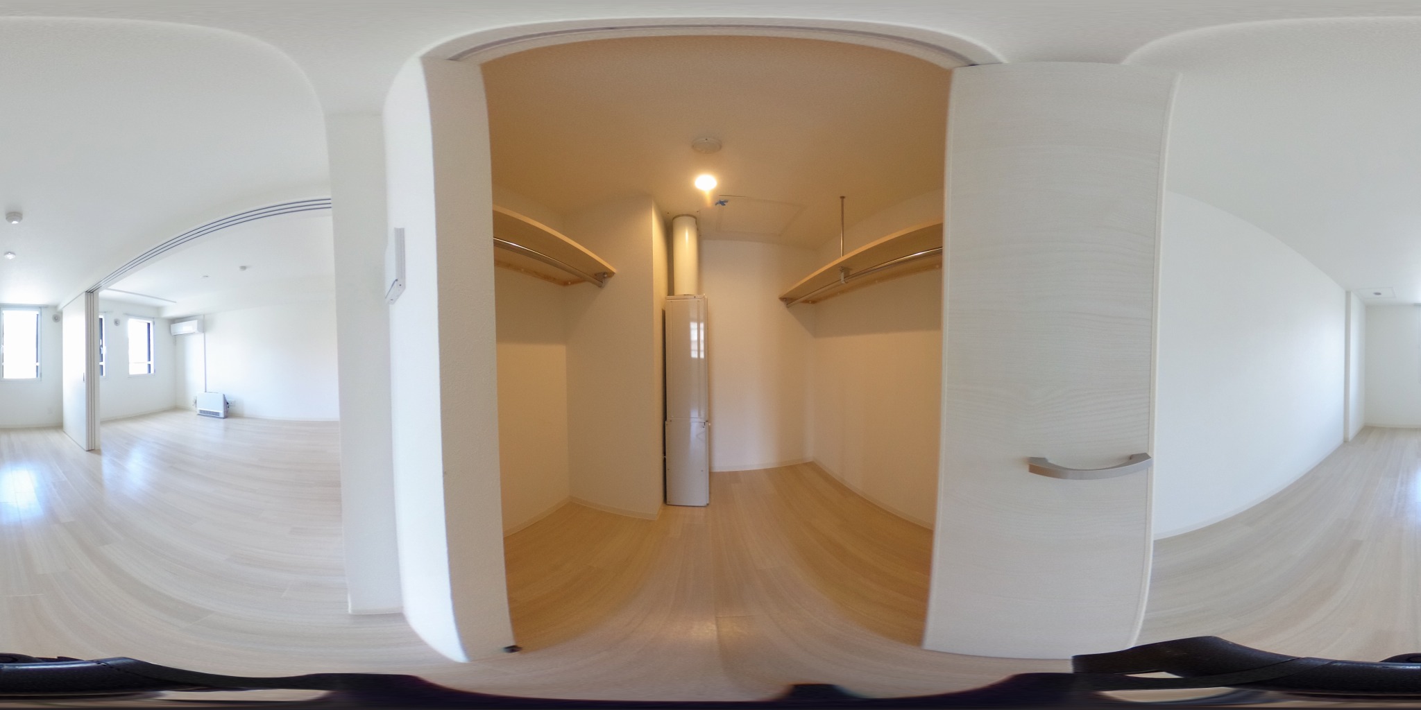 ウォークインクローゼット