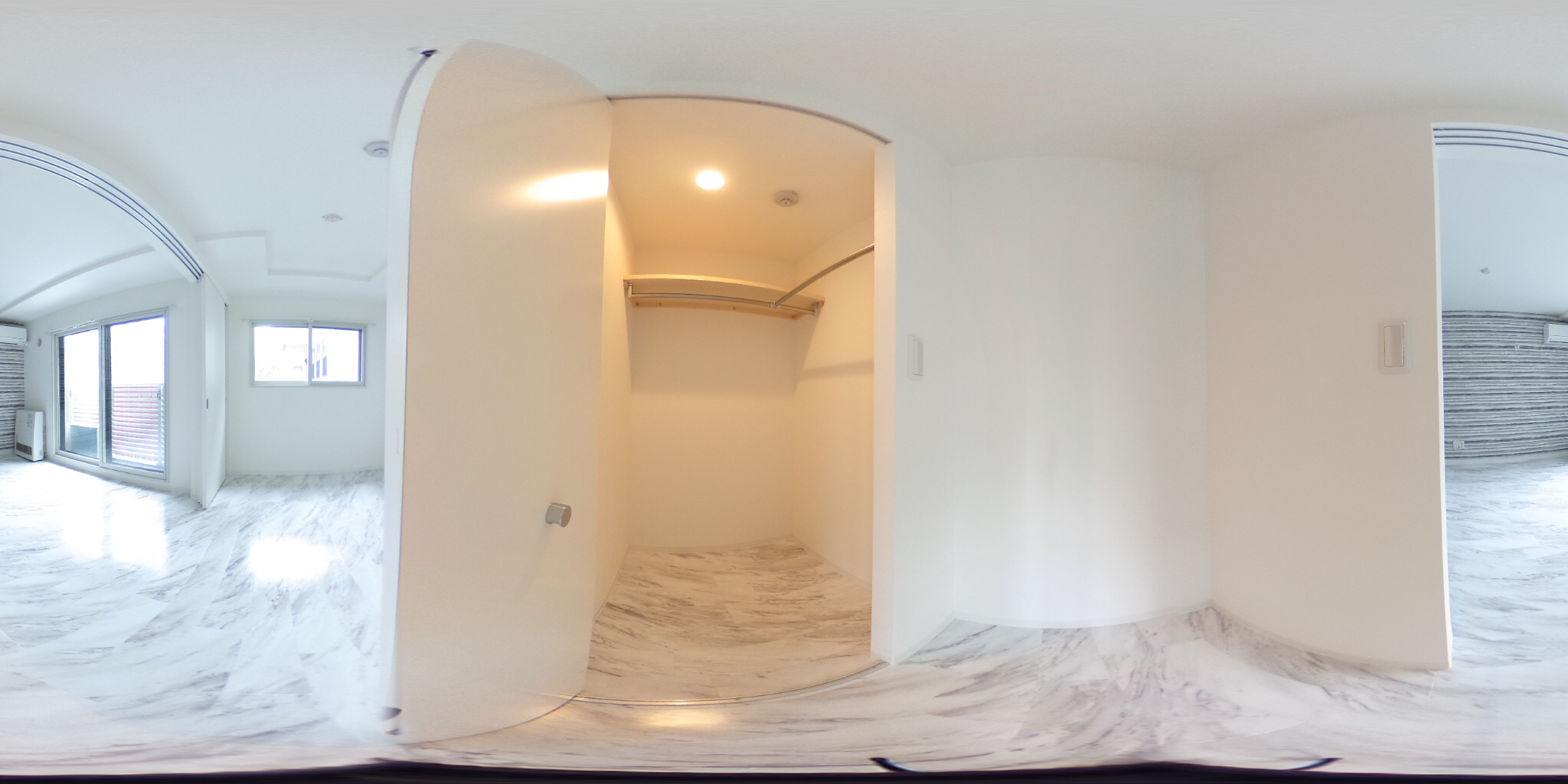 ウォークインクローゼット