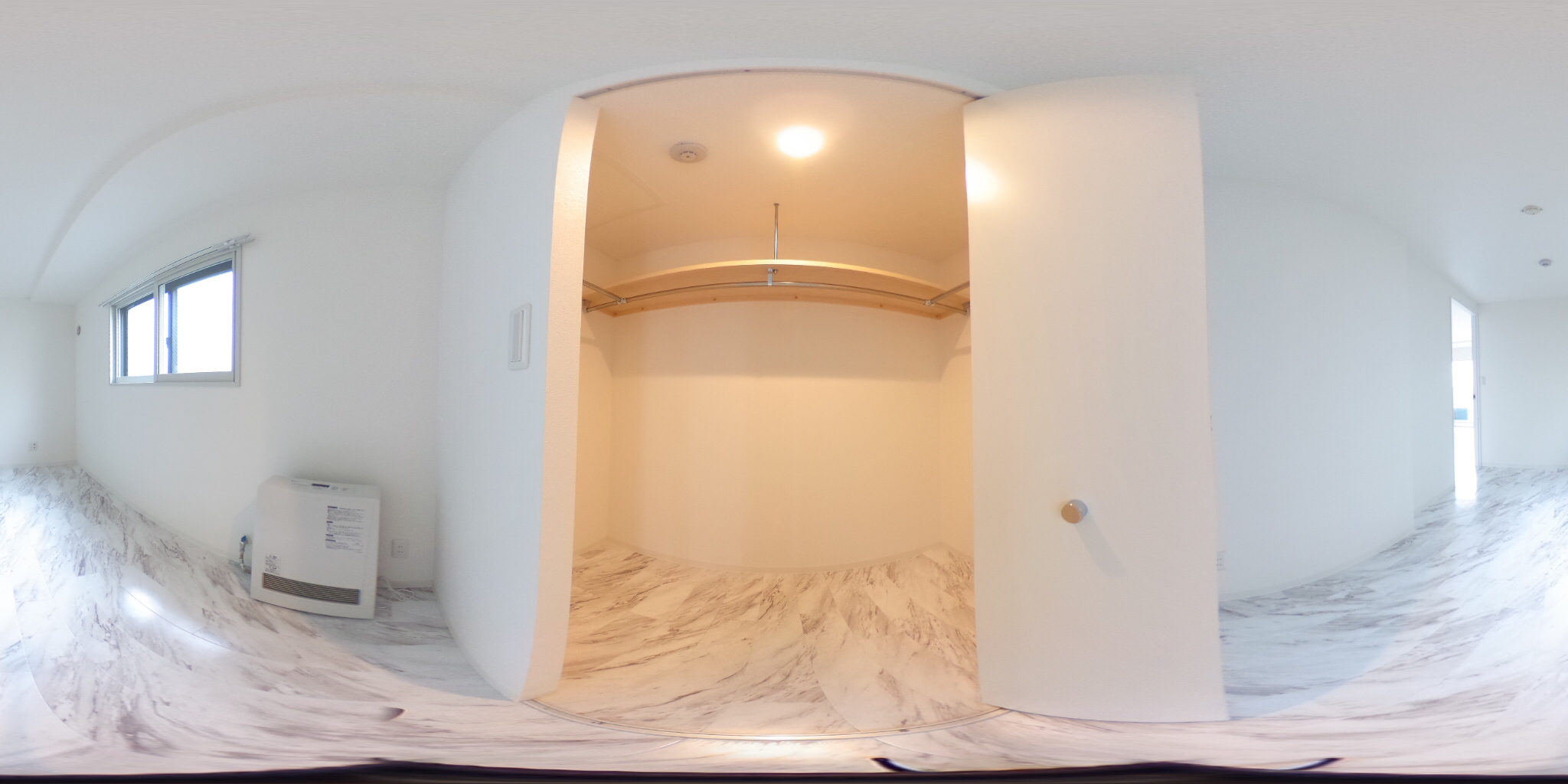 ウォークインクローゼット