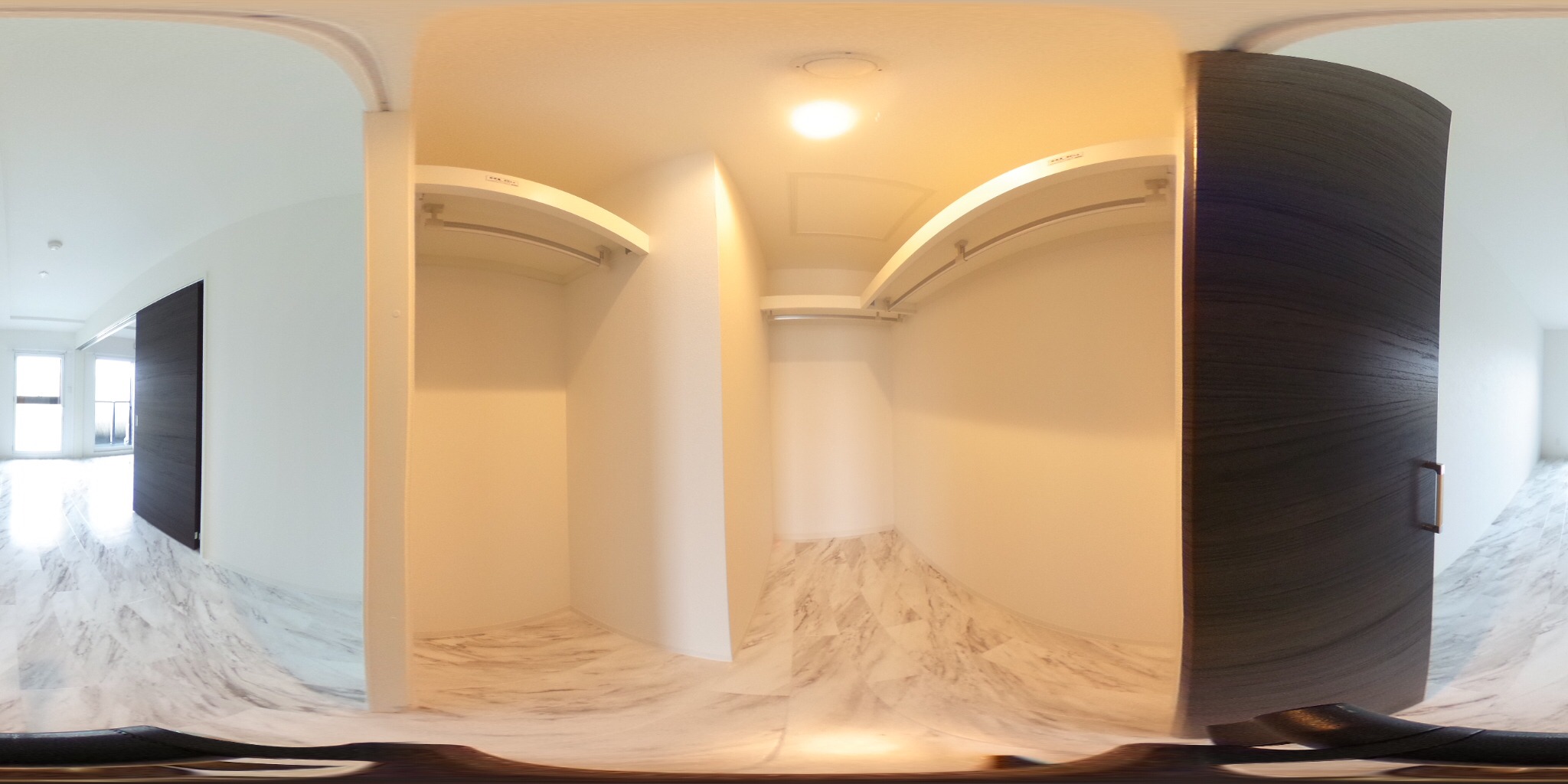 ウォークインクローゼット