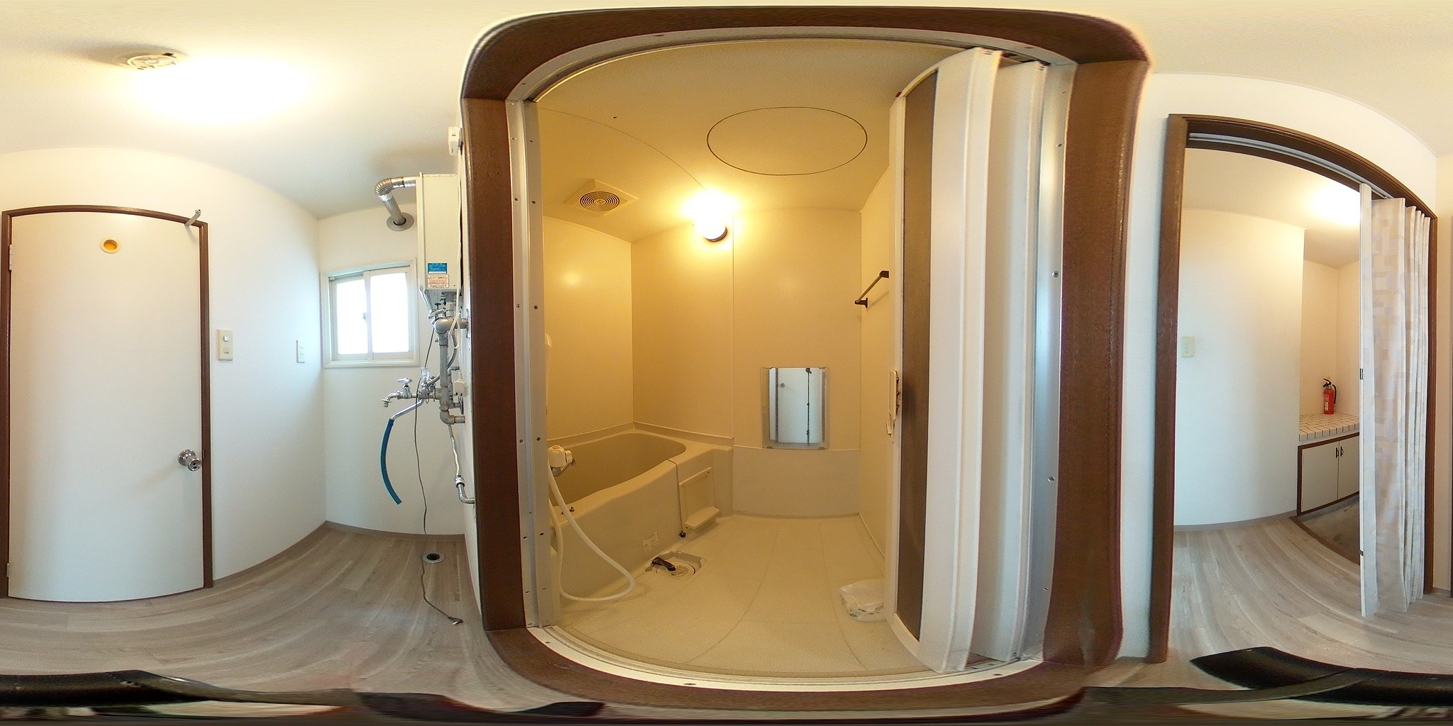 バス・シャワールーム